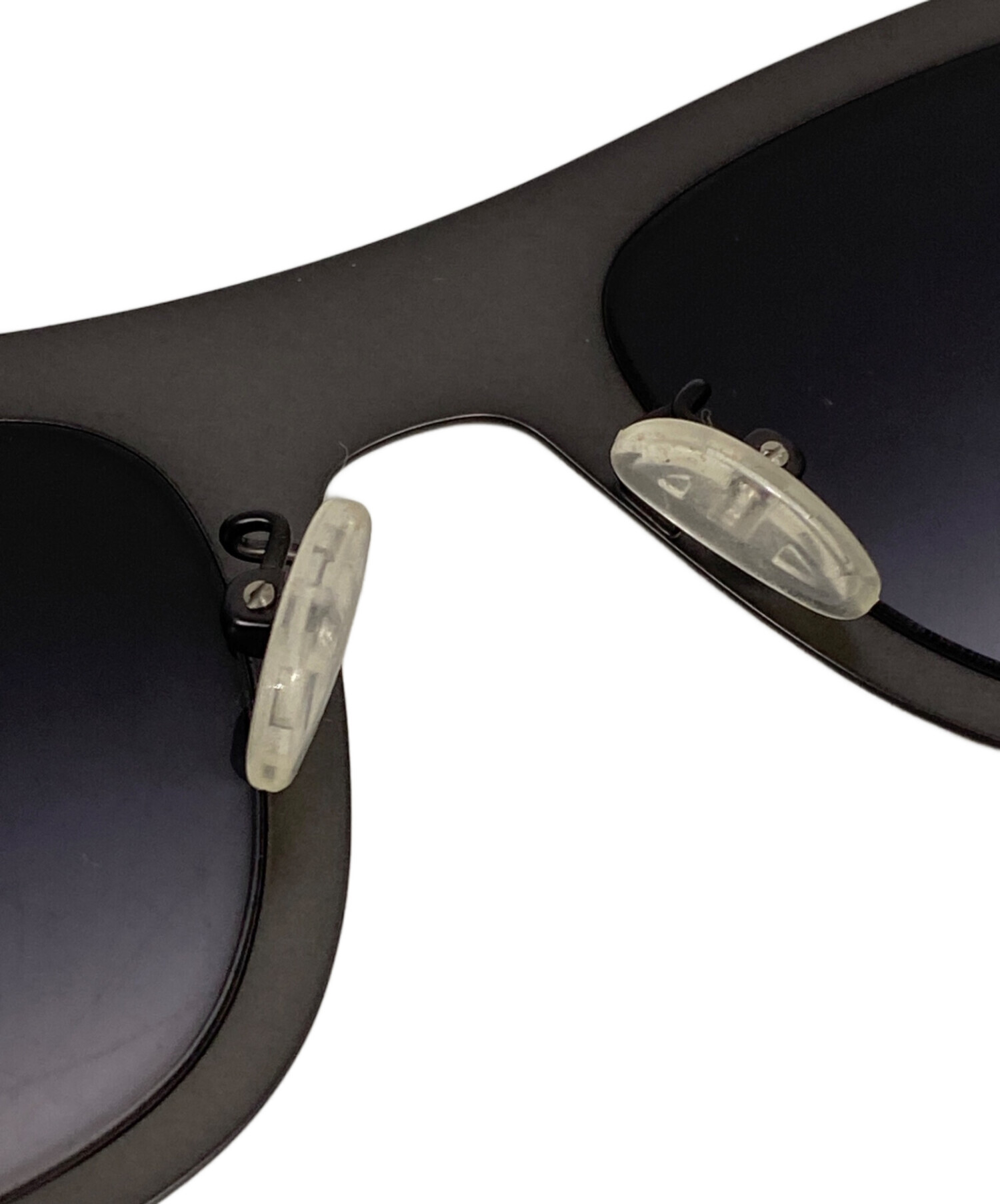 ALEXANDER MCQUEEN サングラス  シルバー 【古着】【中古】【送料無料】 中古・古着通販】ALEXANDER McQUEEN (アレキサンダーマックイーン