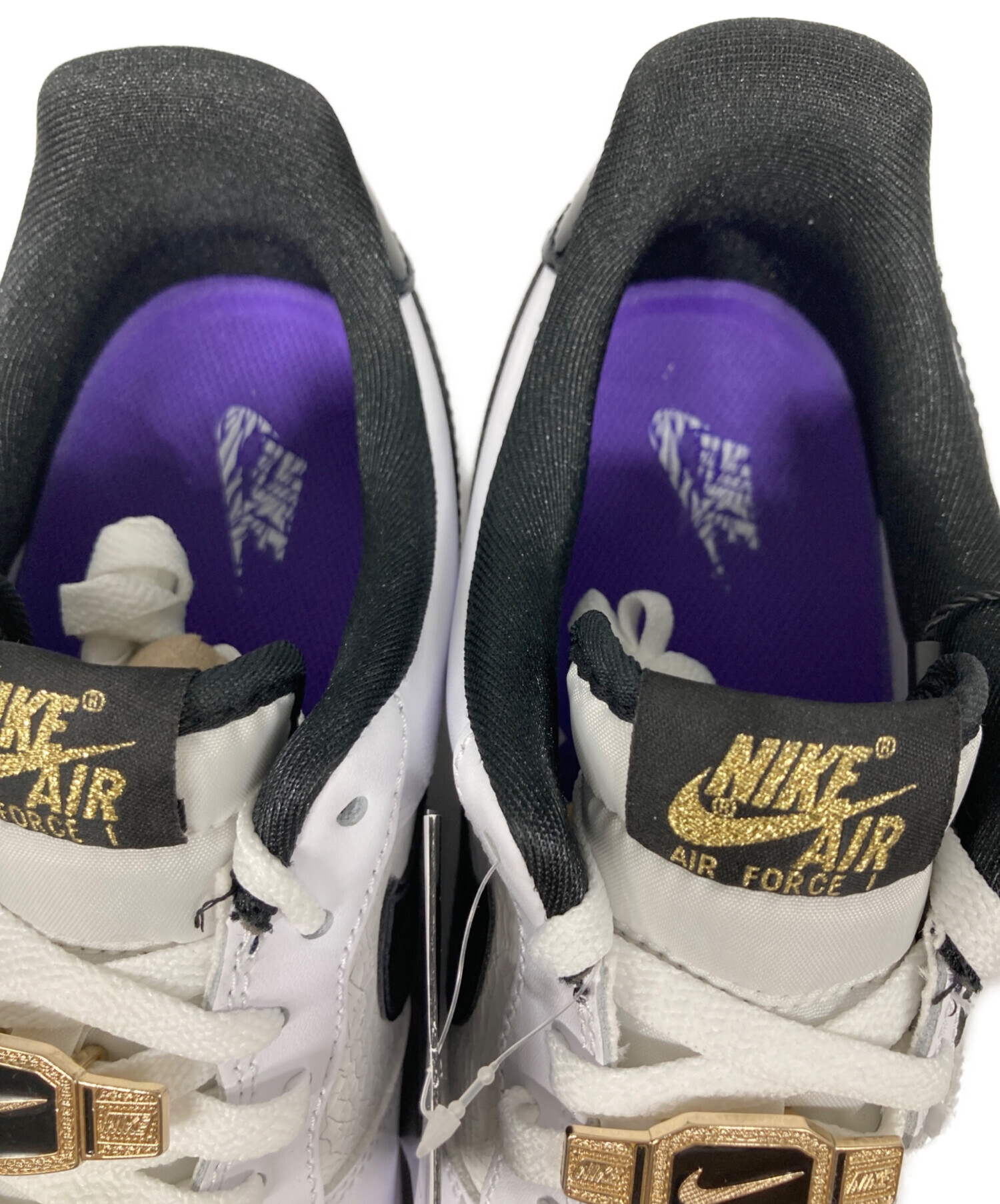 中古・古着通販】NIKE (ナイキ) AIR FORCE 1 07 LV8 EMB 