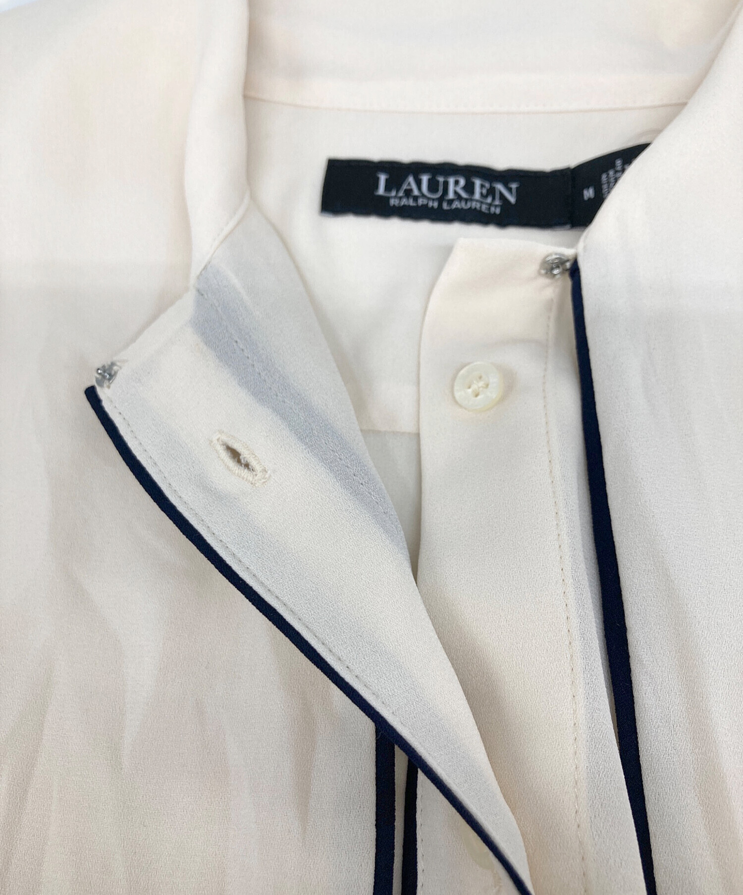 Ralph Lauren リボン付きホワイトシャツ 中古・古着通販】LAUREN RALPH LAUREN (ローレンラルフローレン