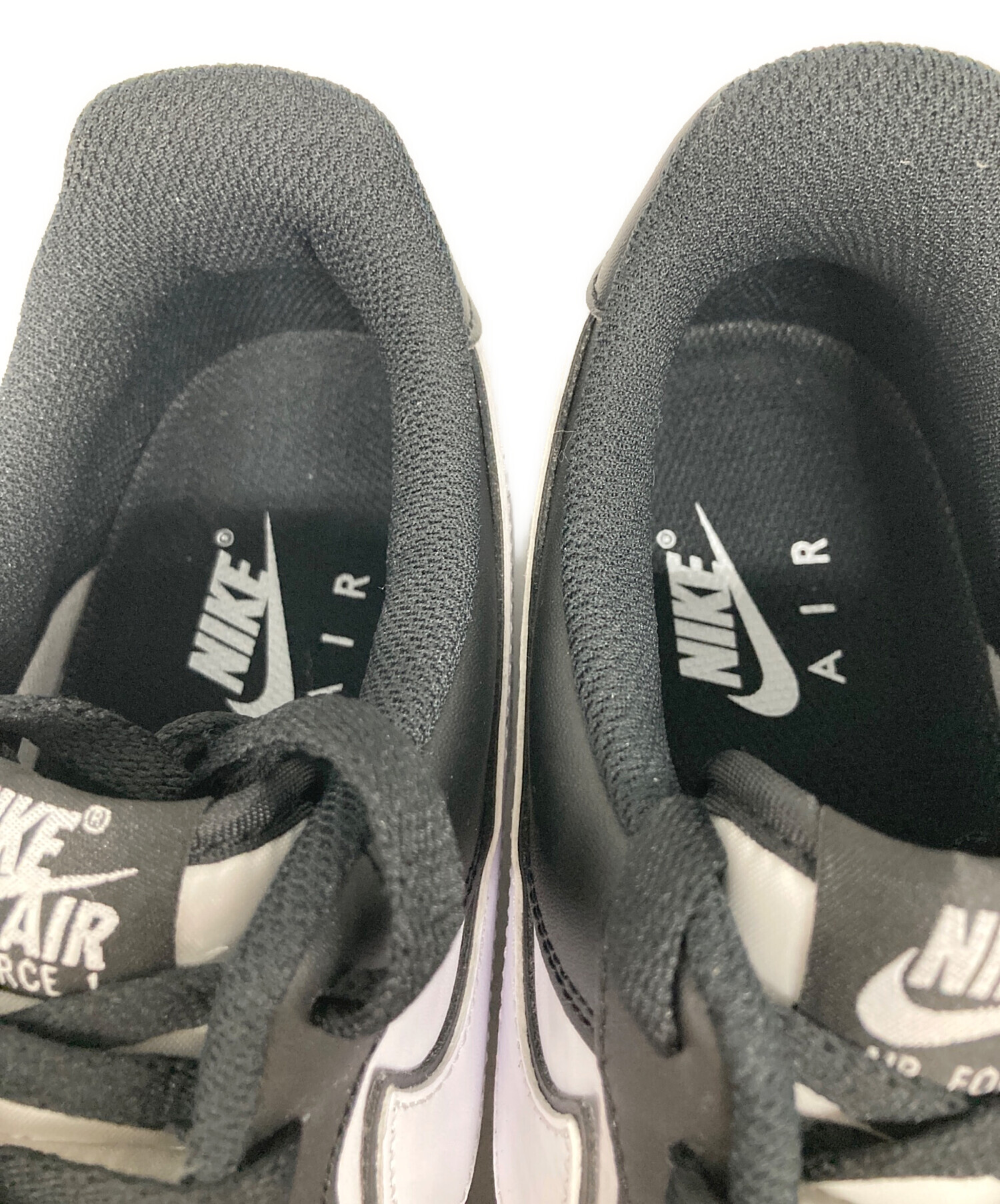 中古・古着通販】NIKE (ナイキ) AIR FORCE 1 07 ローカットスニーカー