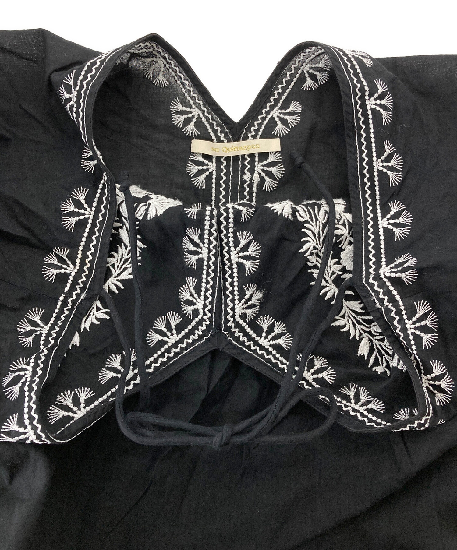 ☆連休中限定値下げ☆ ヌキテパ　刺繍入りネイビー マキシワンピース MG_0875_01-600x600.jpg