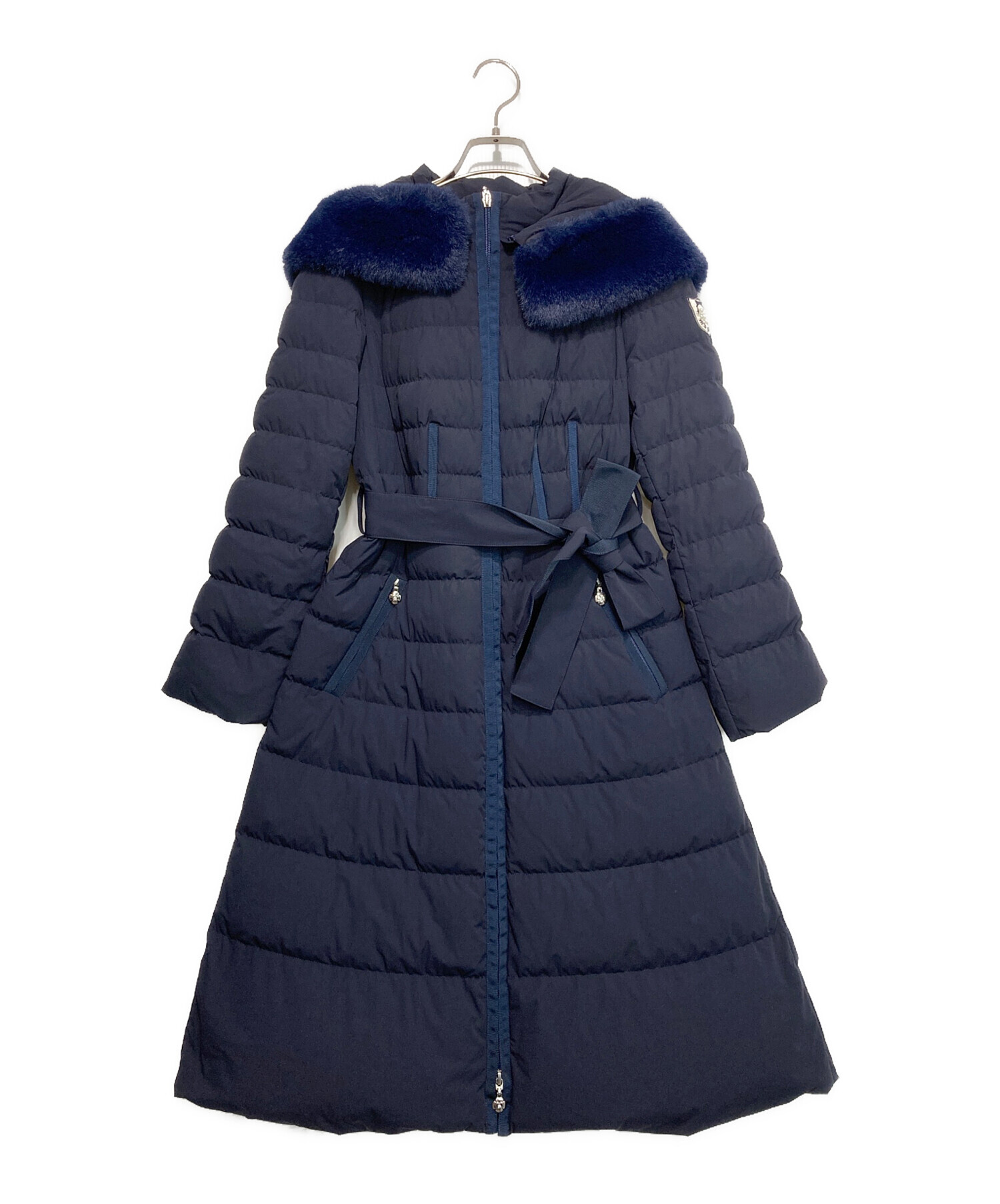 エムズグレイシー 2023年仲秋 フェイクファー付きダウンコート 36号 中古・古着通販】M'S GRACY (エムズグレイシー) フェイクファー付き