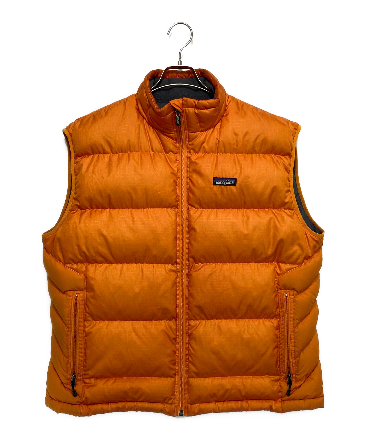 patagonia メンズ ダウンベスト Ｌサイズ　オレンジ 中古・古着通販】Patagonia (パタゴニア) ダウンベスト オレンジ