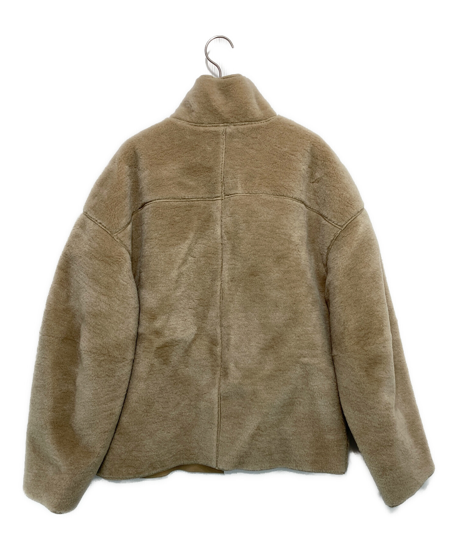 中古・古着通販】TODAYFUL (トゥデイフル) Standcollar Boa 中古・古着通販】TODAYFUL (トゥデイフル) Standcollar Boa
