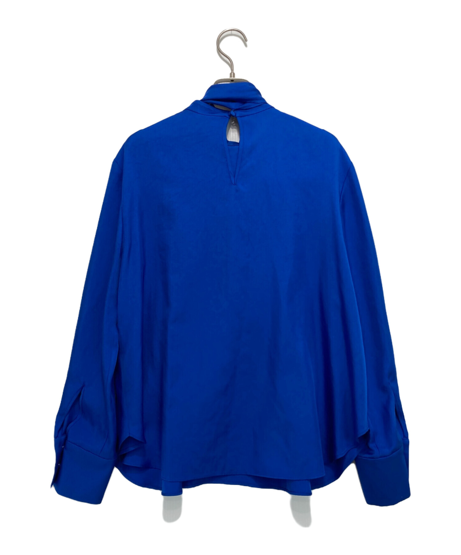 未使用品 allureville スカーフネックブラウス 2 ブルー 中古・古着通販】allureville (アルアバイル) スカーフネックブラウス