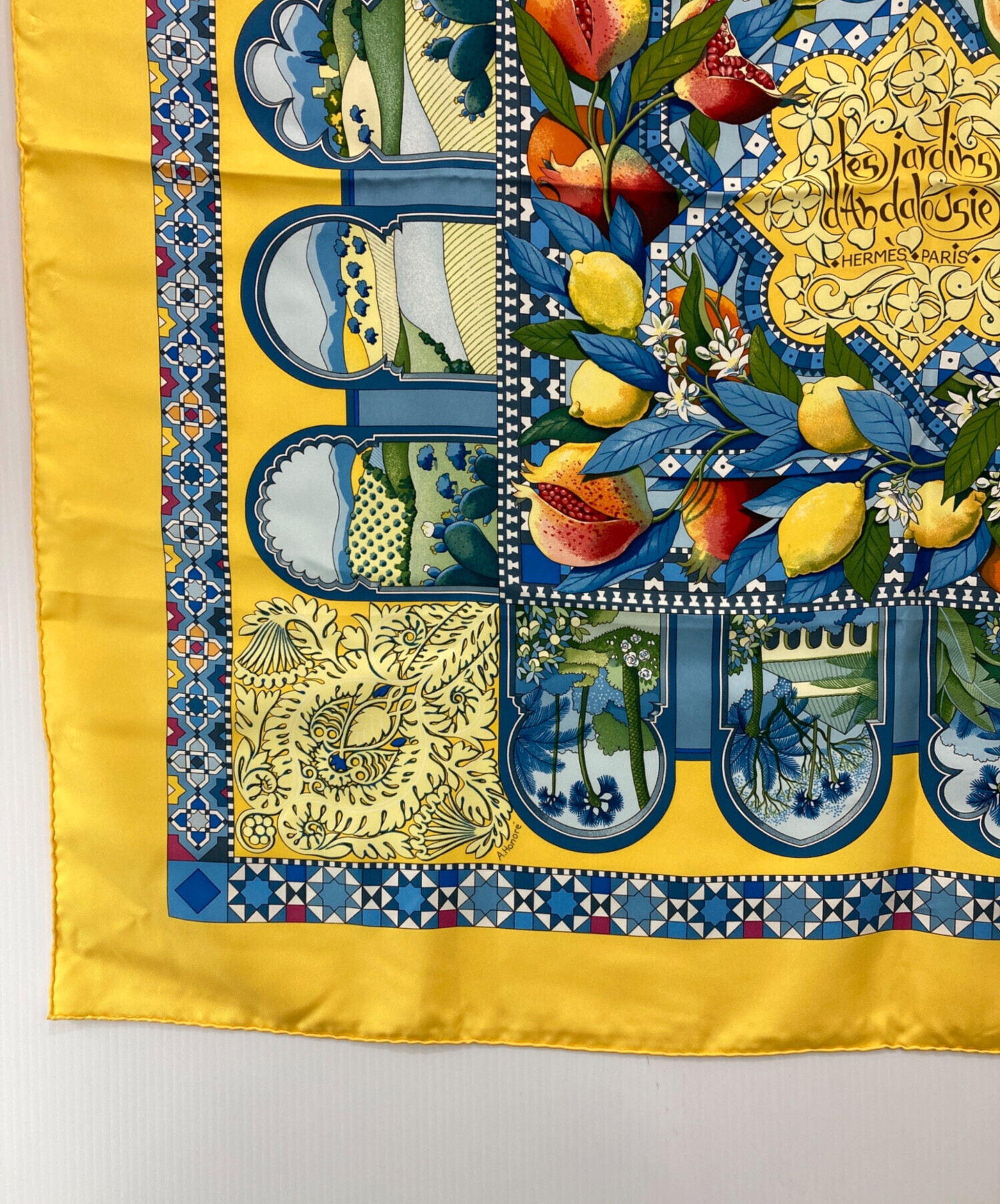 中古・古着通販】HERMES (エルメス) カレ90「Les Jardins d 中古・古着通販】HERMES (エルメス) カレ90「Les Jardins d