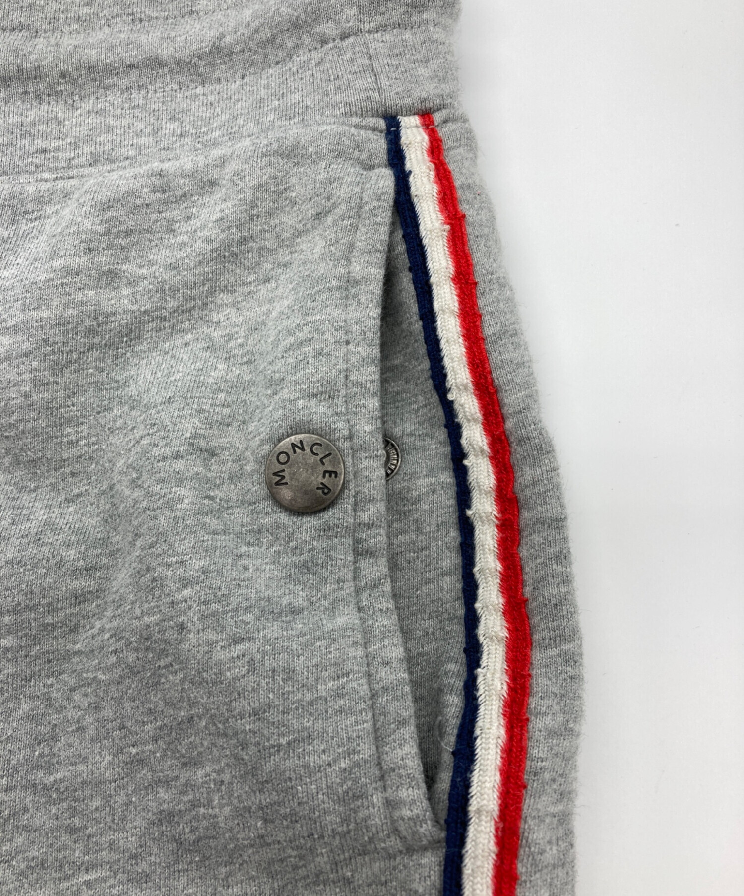中古・古着通販】MONCLER (モンクレール) PANTALONE CORTO グレー  