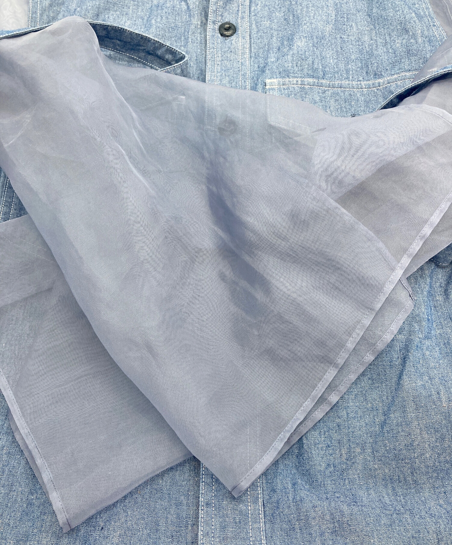 HYKE CHAMBRAY MILITARY SHIRT※お取り置き中※ HYKE(ハイク)】 CHAMBRAY MILITARY SHIRT WITH SHEER SLEEVES｜パリゴ