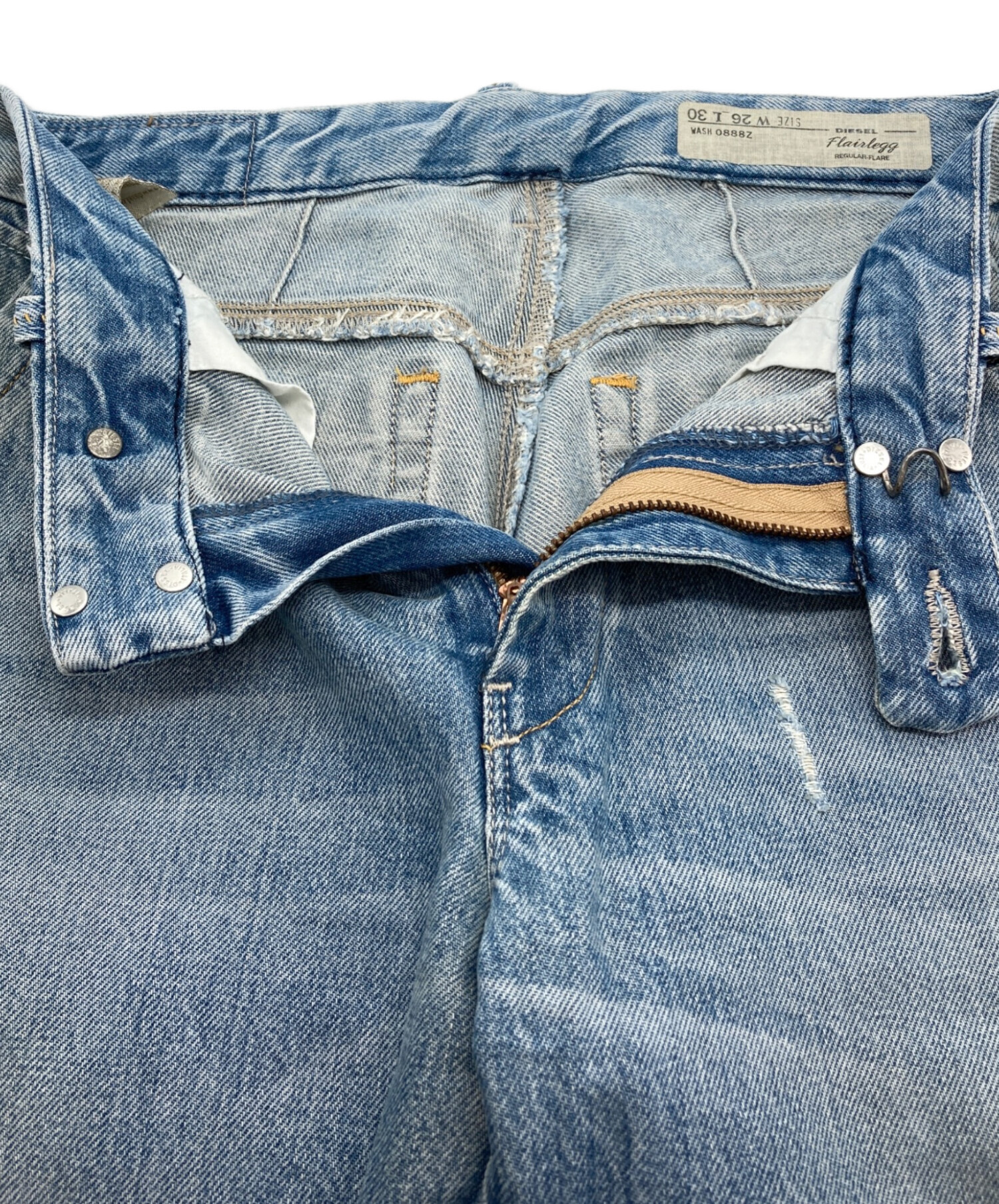 気まぐれ出品・未使用品・処分価格！DIESEL THOMMER-T 26 DIESEL (ディーゼル) THOMMER-T イタリア製 ダメージ加工 ジップフライ