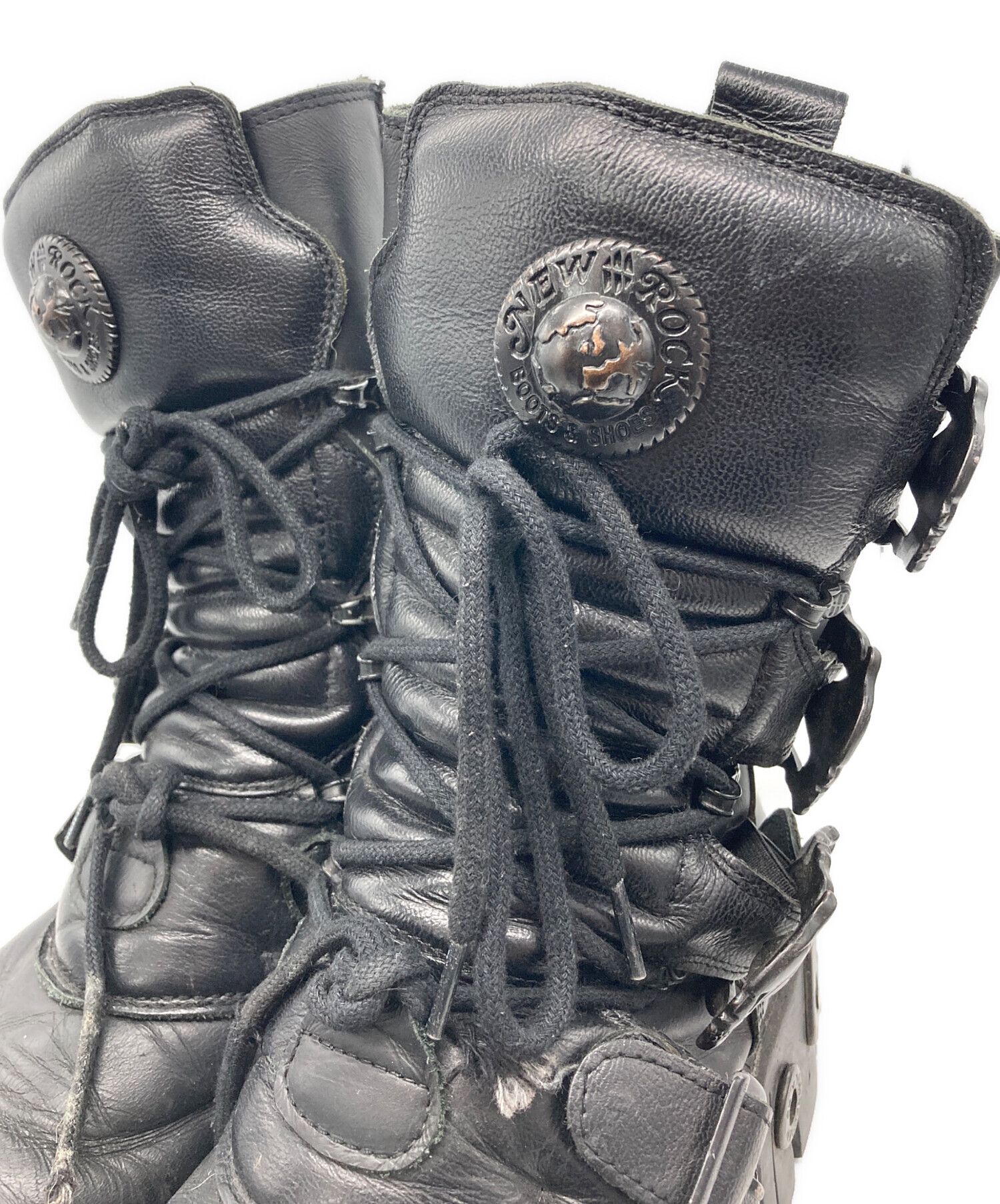 TRIMUI BRICK ブラック 中古 MAISON MARGIELA × REEBOK(メゾンマルジェラ × リーボック