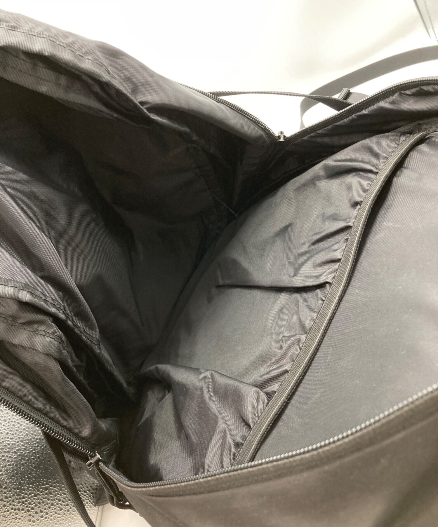 Supreme ブラック バックパック　2017SS ※8000円にお値下げ！ 中古・古着通販】SUPREME (シュプリーム) バックパック ブラック