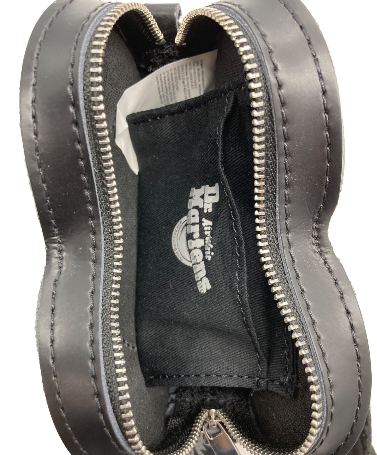 Dr.Martens ドクターマーチン ミニショルダーポーチ【国内正規品】 中古・古着通販】Dr.Martens (ドクターマーチン) ショルダーポーチ