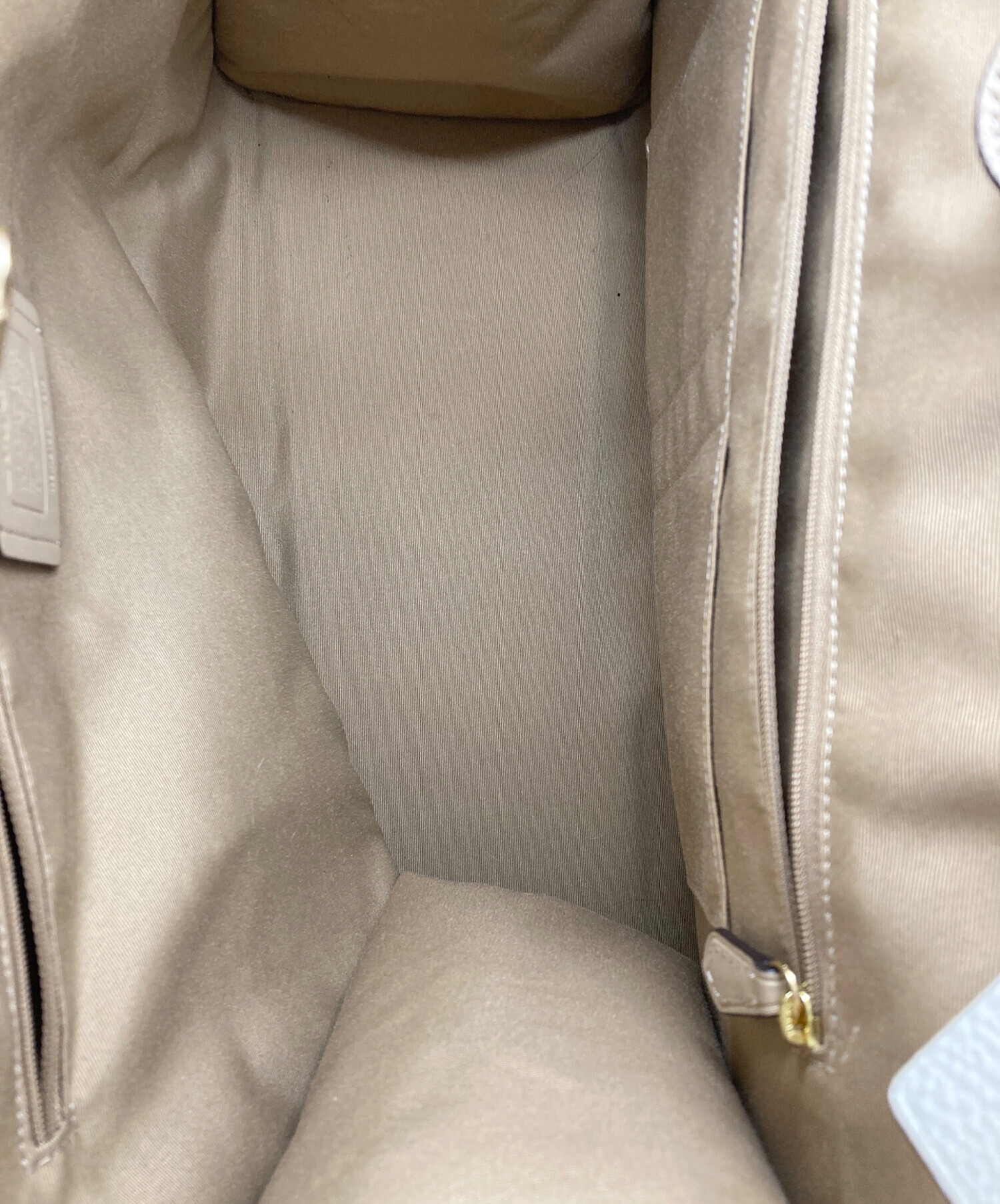 中古・古着通販】COACH (コーチ) デンプシー トート 40 ベージュ 