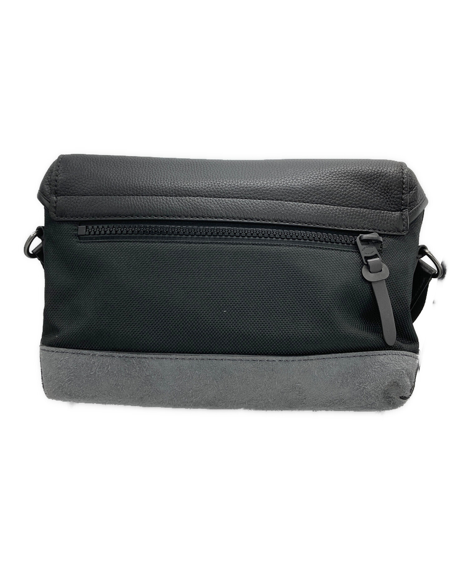 中古・古着通販】COACH (コーチ) MANHATTAN BIKE BAG ブラック 