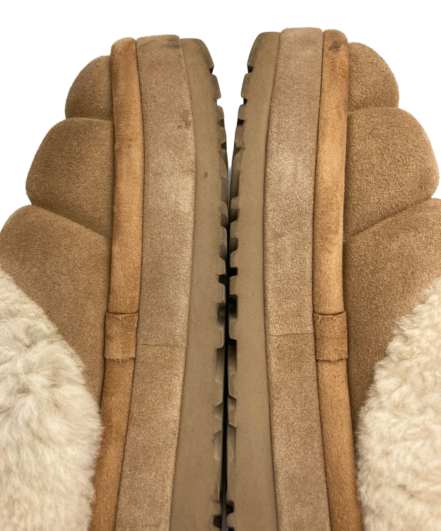 未使用品　UGG CLASSIC SLIPPER 24サイズ ベージュ 中古・古着通販】UGG (アグ) スリッポン ベージュ サイズ:24｜ブランド
