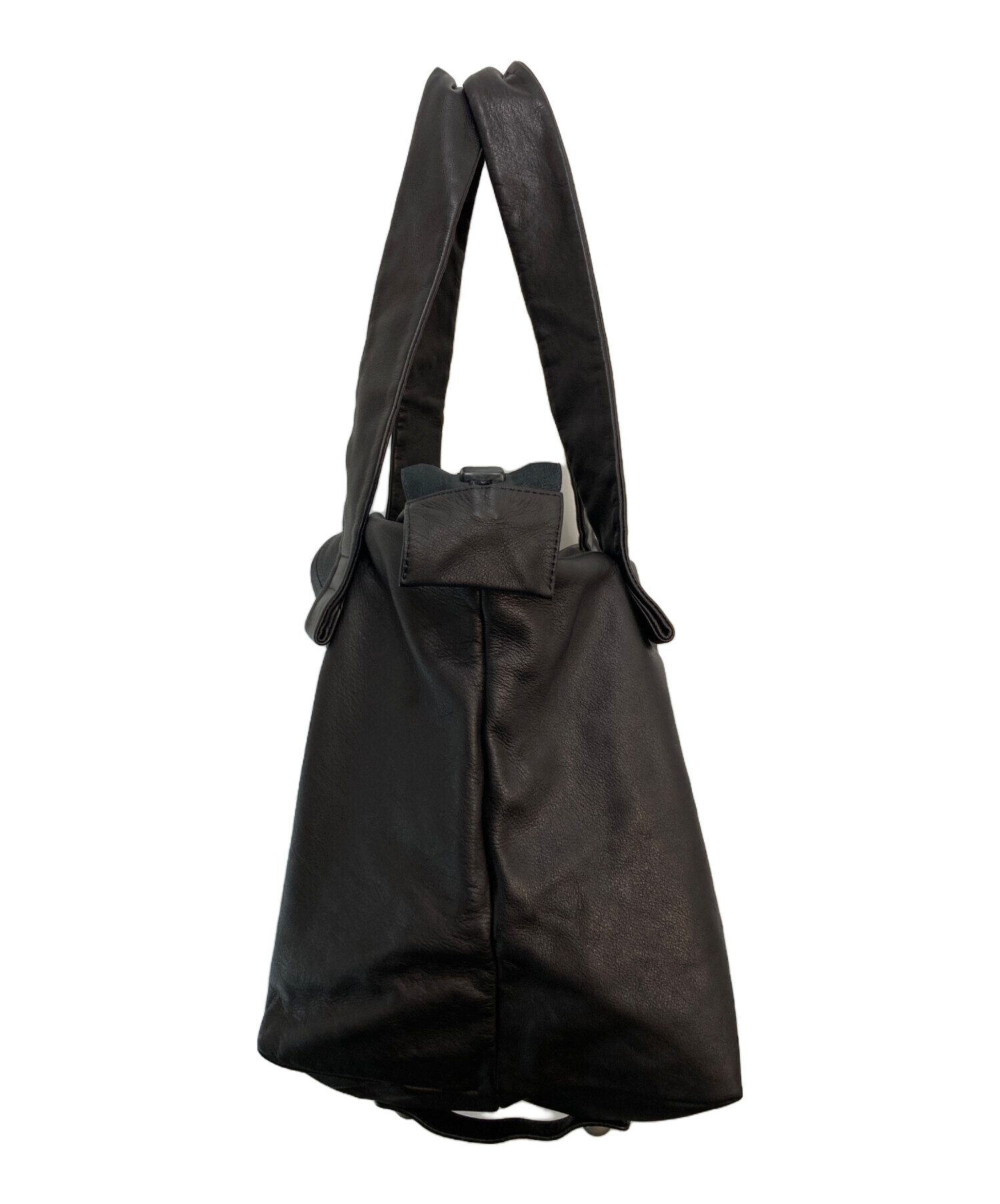 中古・古着通販】kawa-kawa (カワカワ) レザーバッグ ブラック 