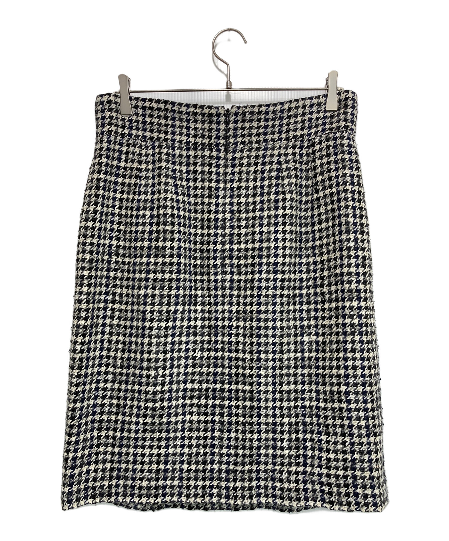 中古・古着通販】CHANEL (シャネル) ウールスカート ホワイト サイズ