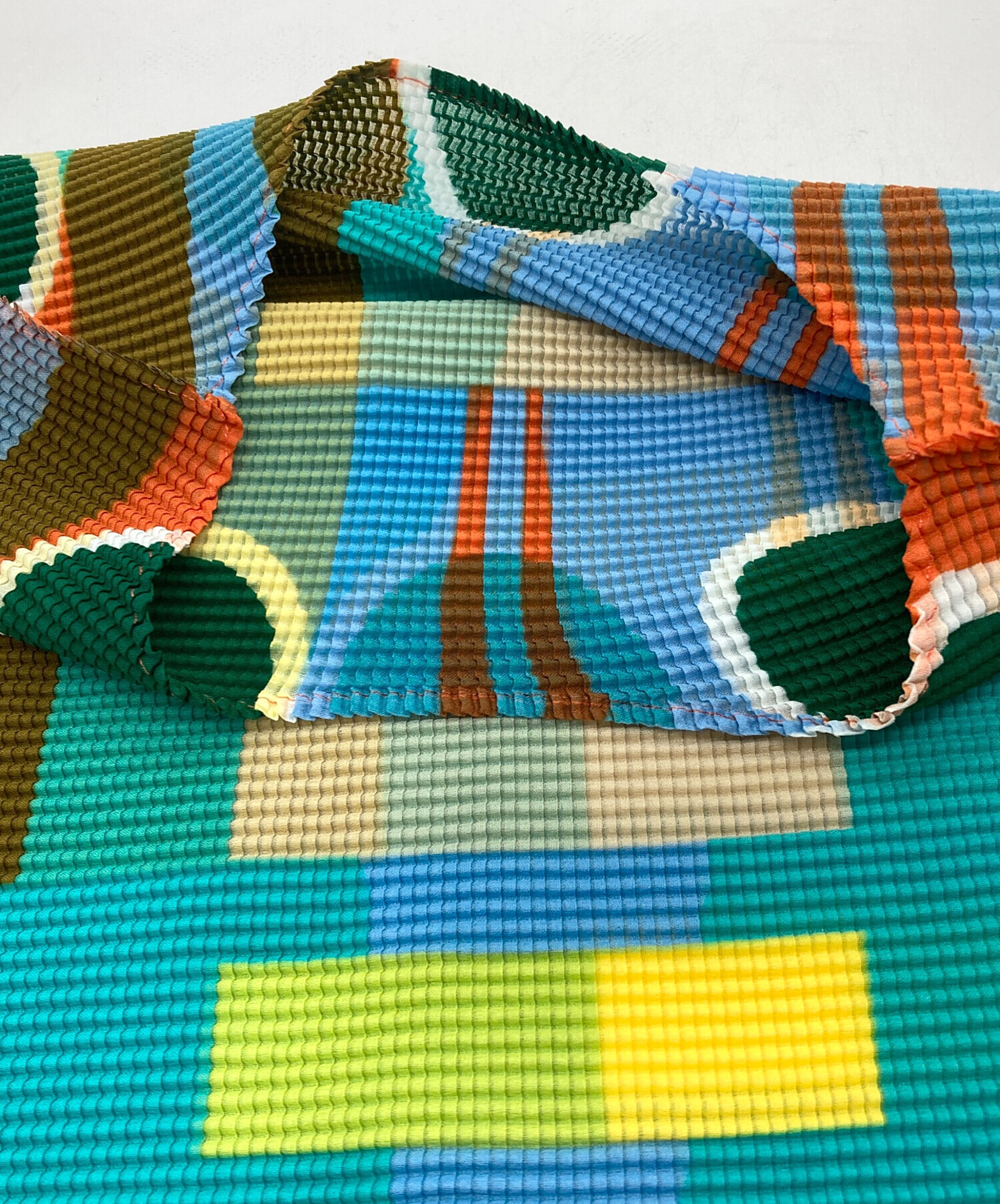 中古・古着通販】me ISSEY MIYAKE (ミーイッセイ ミヤケ) 総柄プリーツ