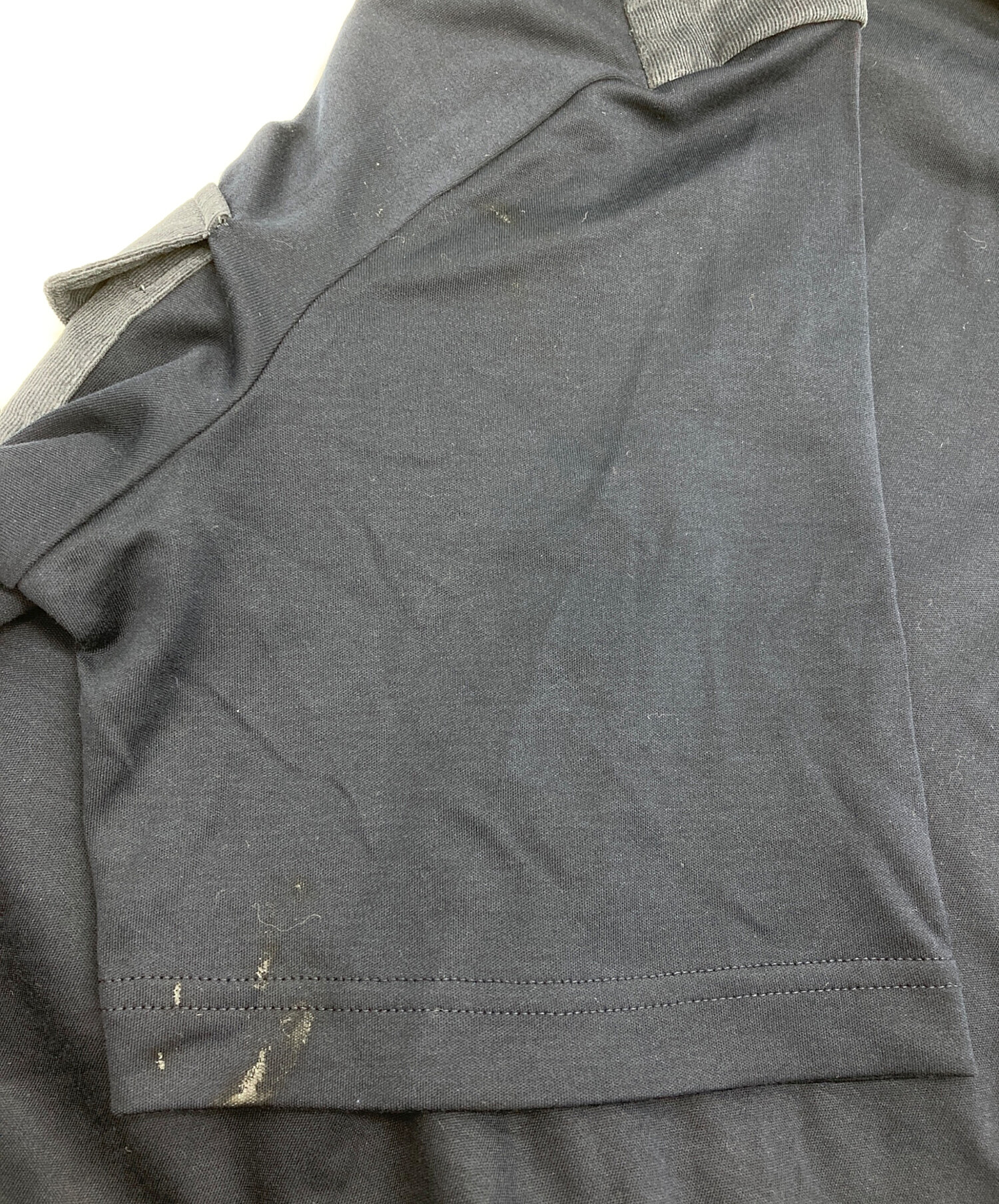 新品未使用タグ付きヘルノネイビー フリル付き半袖ブラウスTシャツ