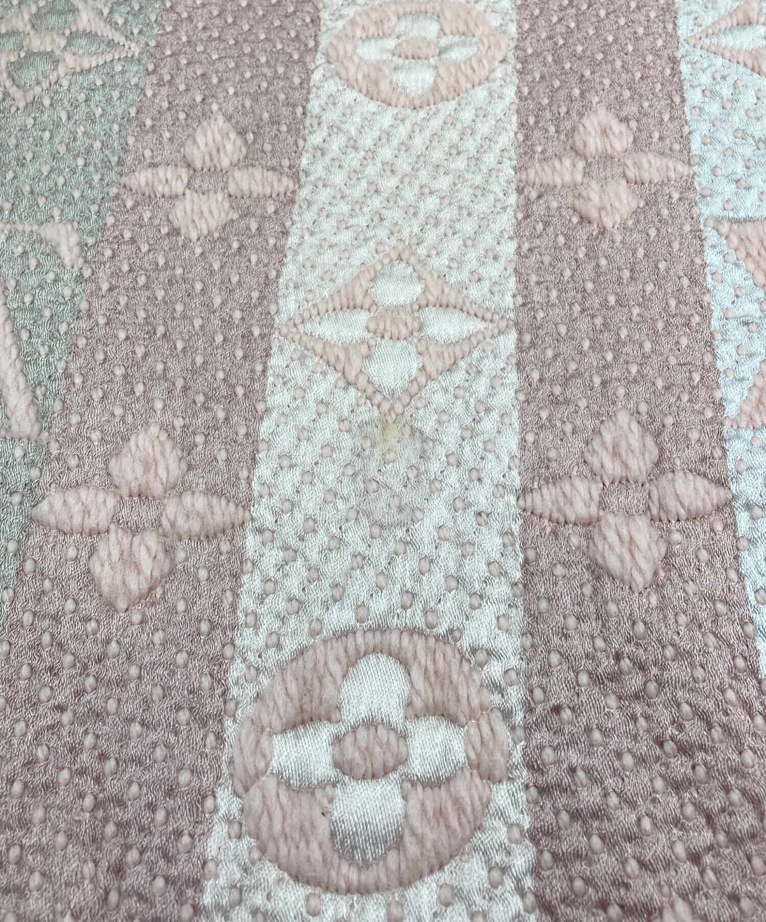 中古・古着通販】LOUIS VUITTON (ルイ ヴィトン) エシャルプ・ロゴ