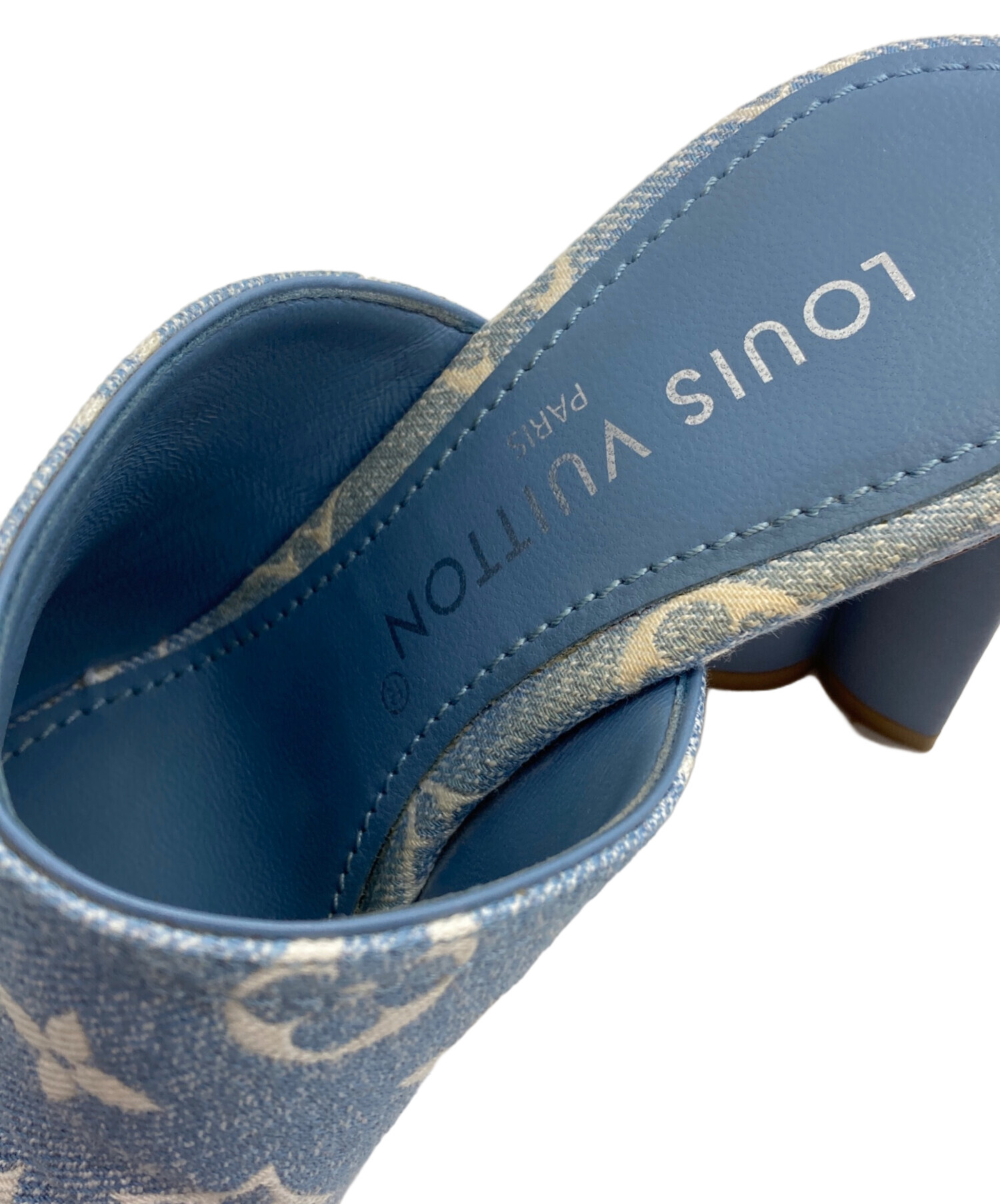 ルイヴィトン 美品　モノグラム デニム ウェッジ サンダル　37.5 中古・古着通販】LOUIS VUITTON (ルイ ヴィトン) モノグラムデニム