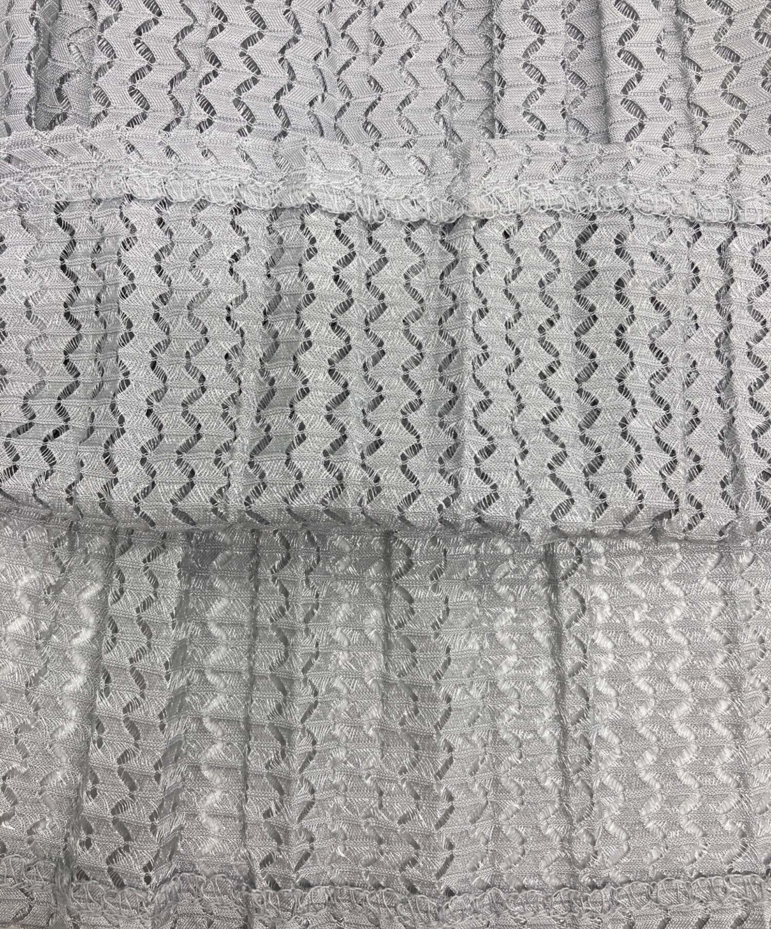 PLEATS PLEASE　ロングワンピース　ノースリーブ　総柄　グレー　3 中古・古着通販】PLEATS PLEASE (プリーツプリーズ) メッシュプリーツ