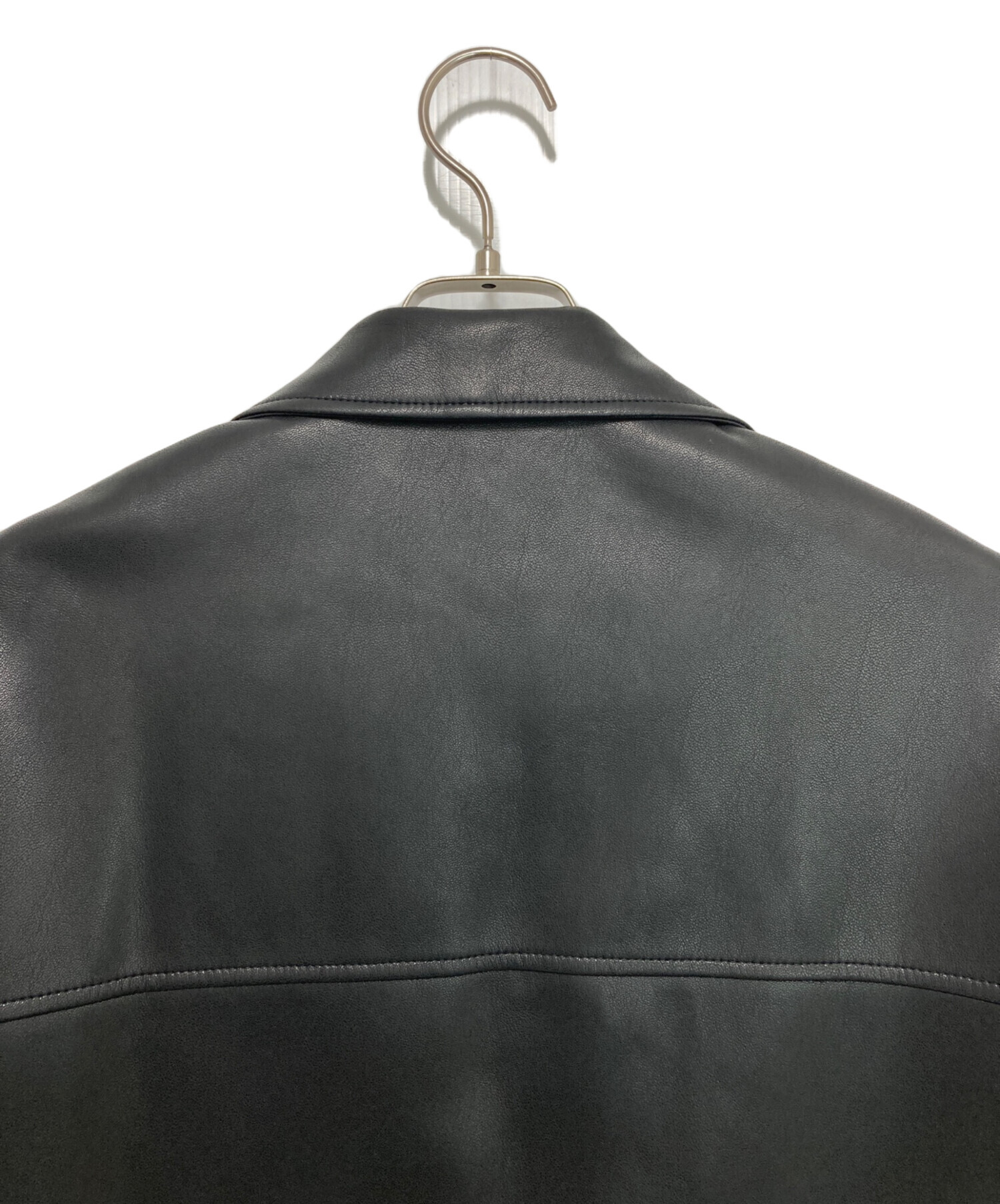 中古・古着通販】anuke (アンヌーク) Ecoleather Over Jacket ブラック