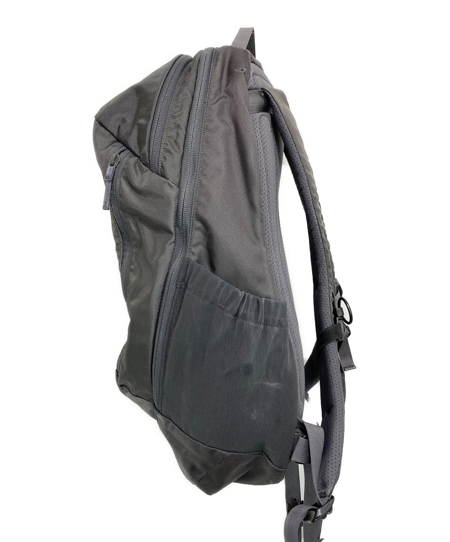 ARC'TERYX MANTIS 26 バックパック リュック グレー MANTIS 26 アークテリクス バックパック グレー アークテリクス 【公式