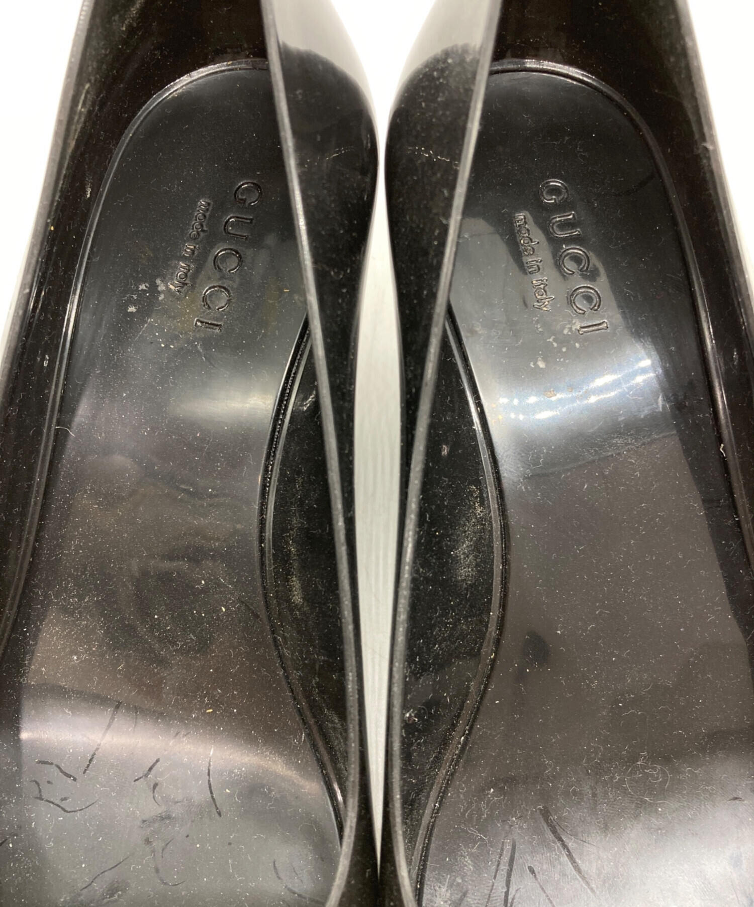 中古・古着通販】GUCCI (グッチ) エナメルヒールサンダル ブラック