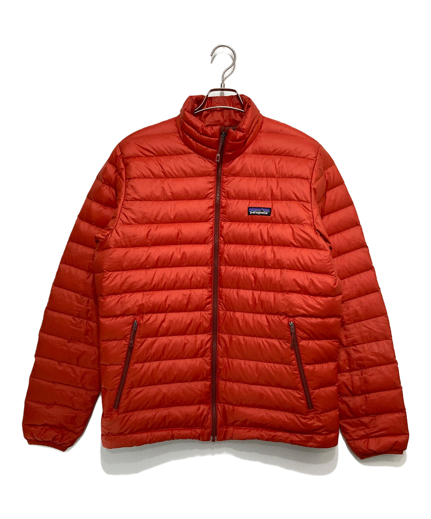 patagonia レッド マウンテンパーカー M 中古・古着通販】Patagonia (パタゴニア) M's Down Sweater レッド