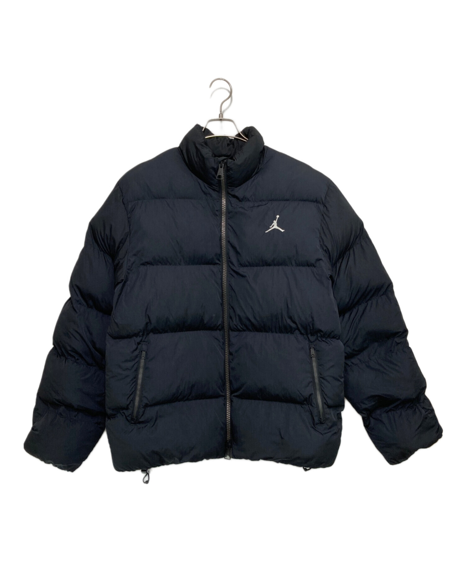 NIKE - 【未使用】NIKE JORDAN ウィメンズ ジャケット　Mサイズ 中古・古着通販】NIKE (ナイキ) JORDAN BRAND AS M J ESS POLY PUFFER