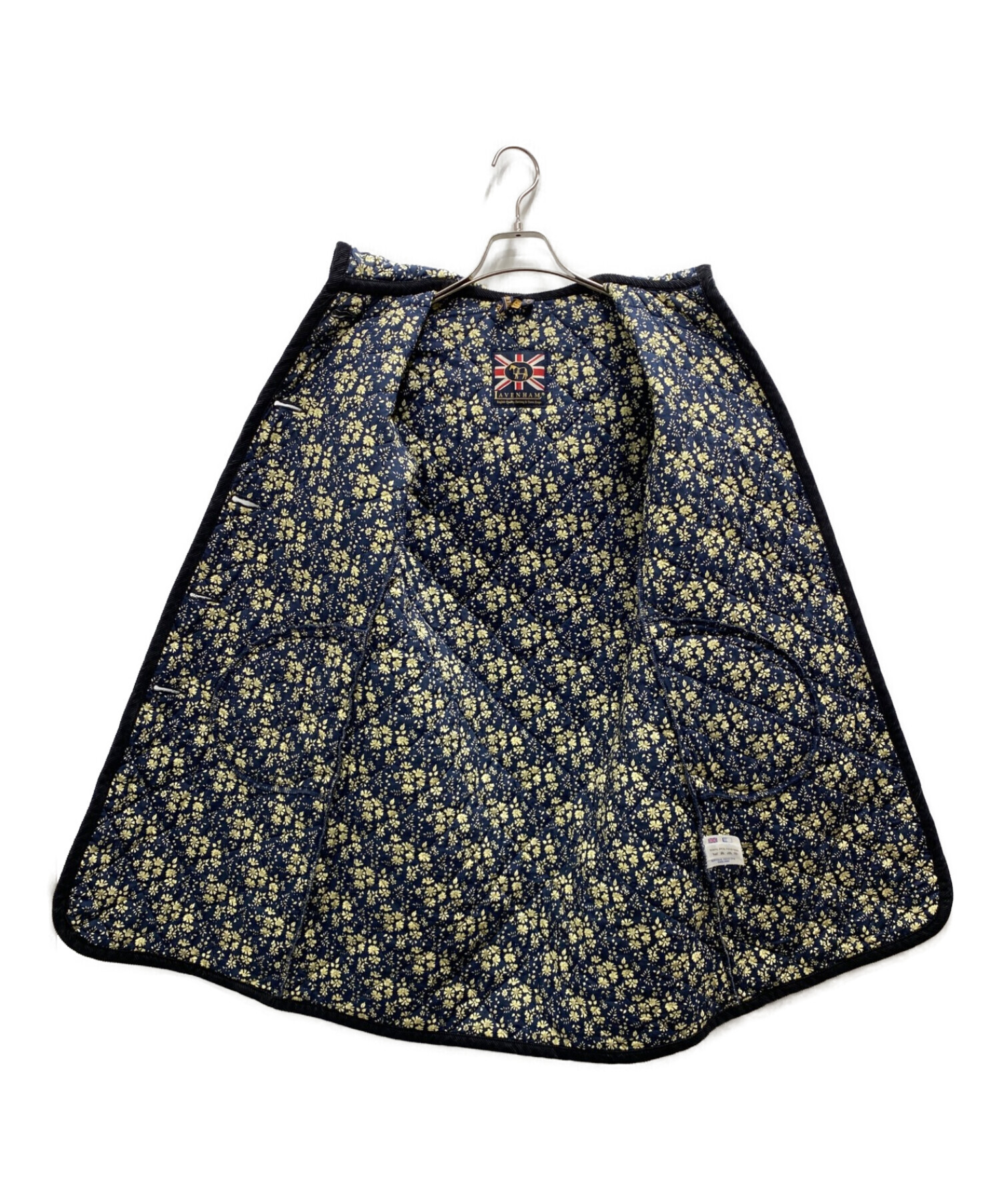 美品 LAVENHAM ラベンハム　リバティカペル柄　ダッフルコート 黒 　36 美品 LAVENHAM ラベンハム リバティカペル柄 ダッフルコート 黒 36