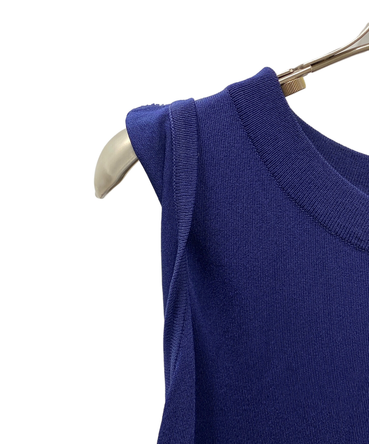 中古・古着通販】ISSEY MIYAKE (イッセイミヤケ) ノースリーブ