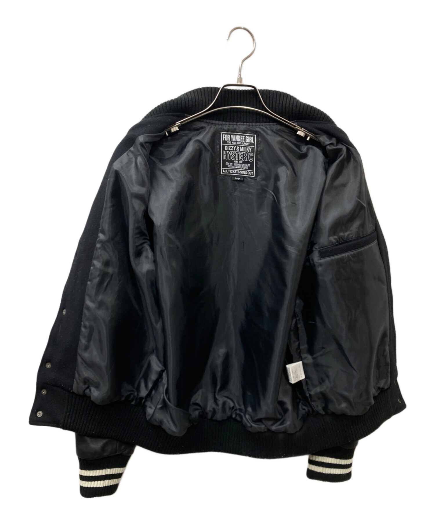 HYSTERIC GLAMOUR × XGIRLのコラボ スタジャン X-girl（エックスガール）の「X-girl x HYSTERIC GLAMOUR VARSITY