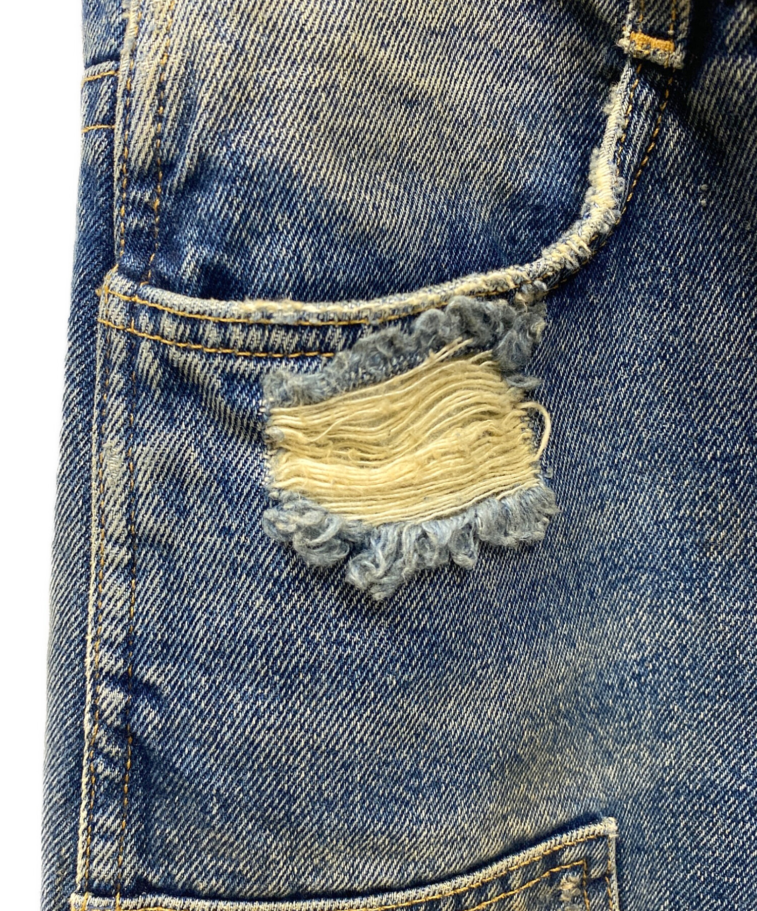 中古・古着通販】GIVENCHY (ジバンシィ) Distressed-Effect A 中古・古着通販】GIVENCHY (ジバンシィ) Distressed-Effect A