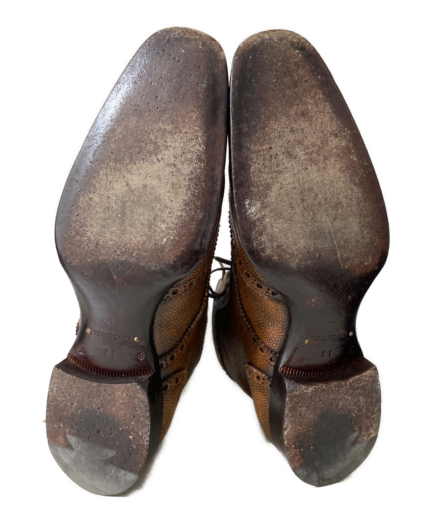 TOM FORD ブラウン ワークブーツ Tom Ford - Brown Suede Chukka Boot | Mitchell Stores