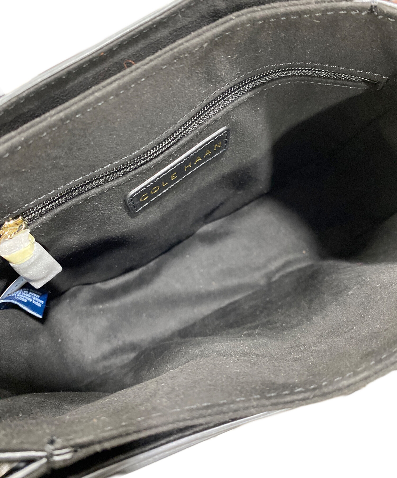 COLE HAAN コールハーン ショルダーバッグ - グレー 【古着】【中古】 中古・古着通販】COLE HAAN (コールハーン) エッセンシャル ミニ