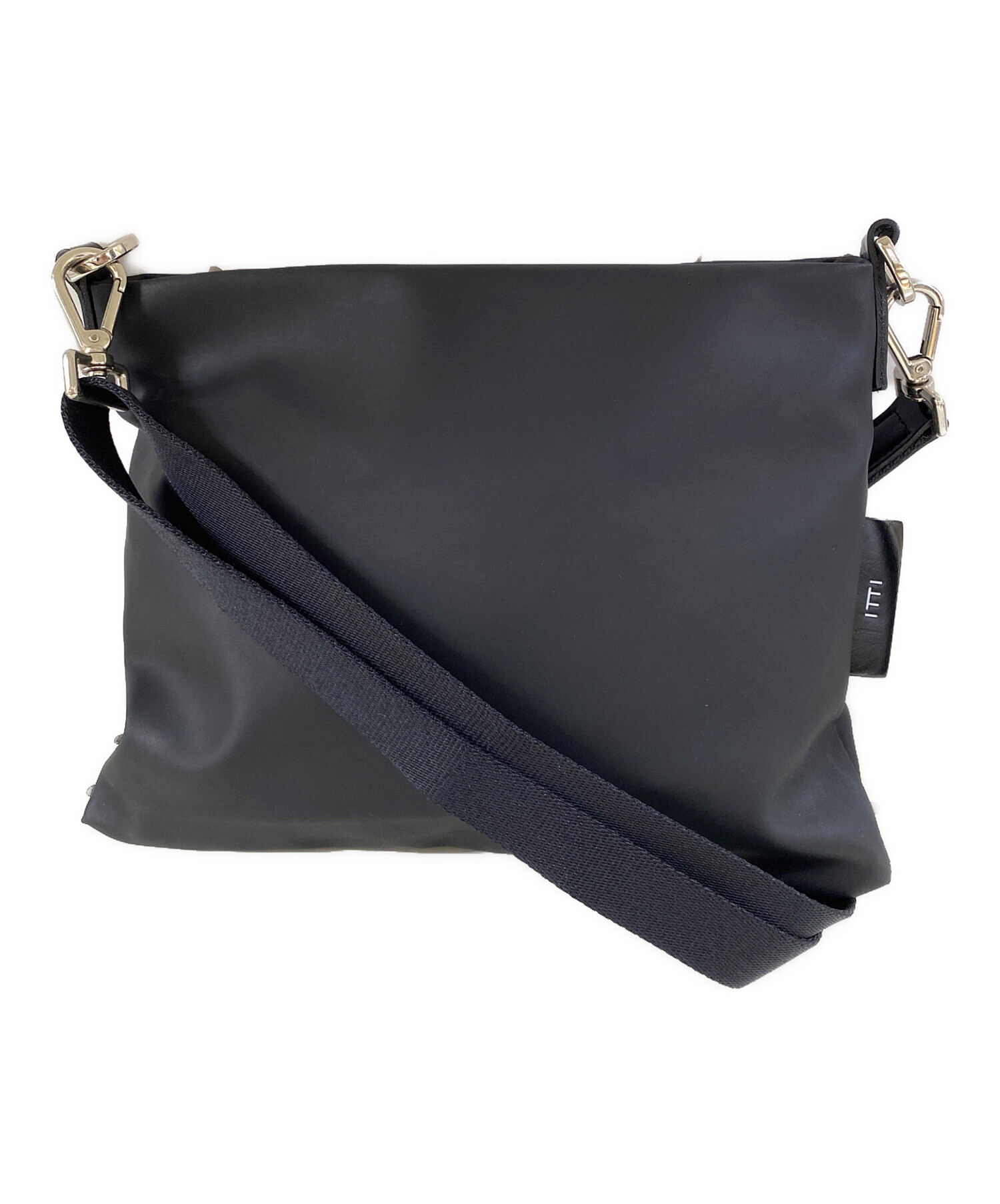 中古・古着通販】ITTI (イッチ) ショルダーバッグ ブラック｜ブランド
