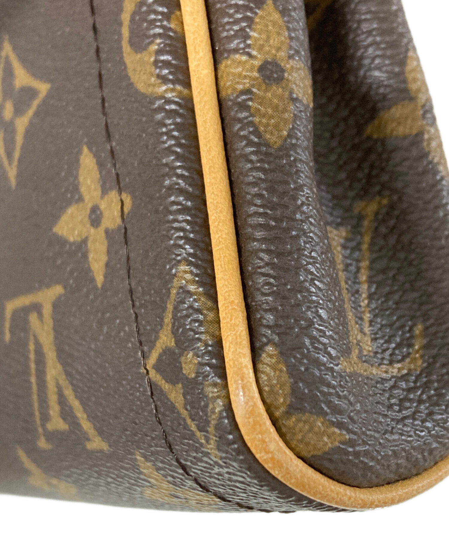 モノグラム ポシェット・ビバリー 詳細情報とお値段【ルイ・ヴィトン