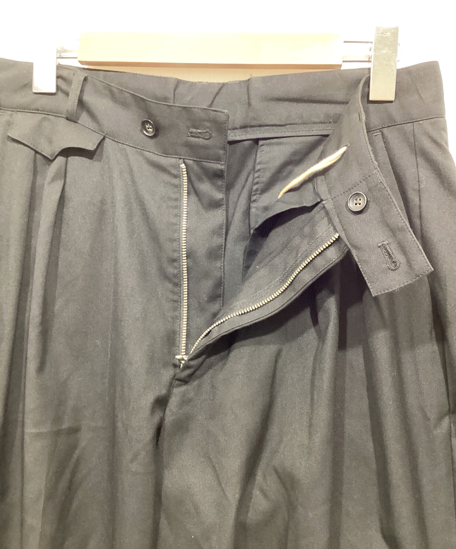 中古・古着通販】Toironier (トワロニエ) タックワイドパンツ ブラック