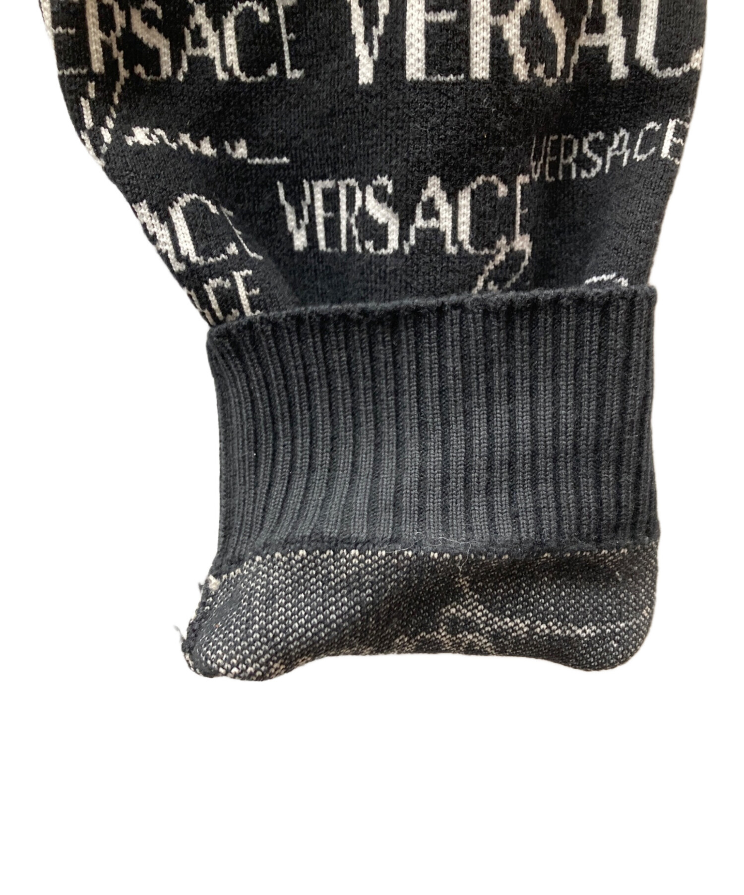 中古・古着通販】VERSACE (ヴェルサーチェ) ジャガードロゴニット