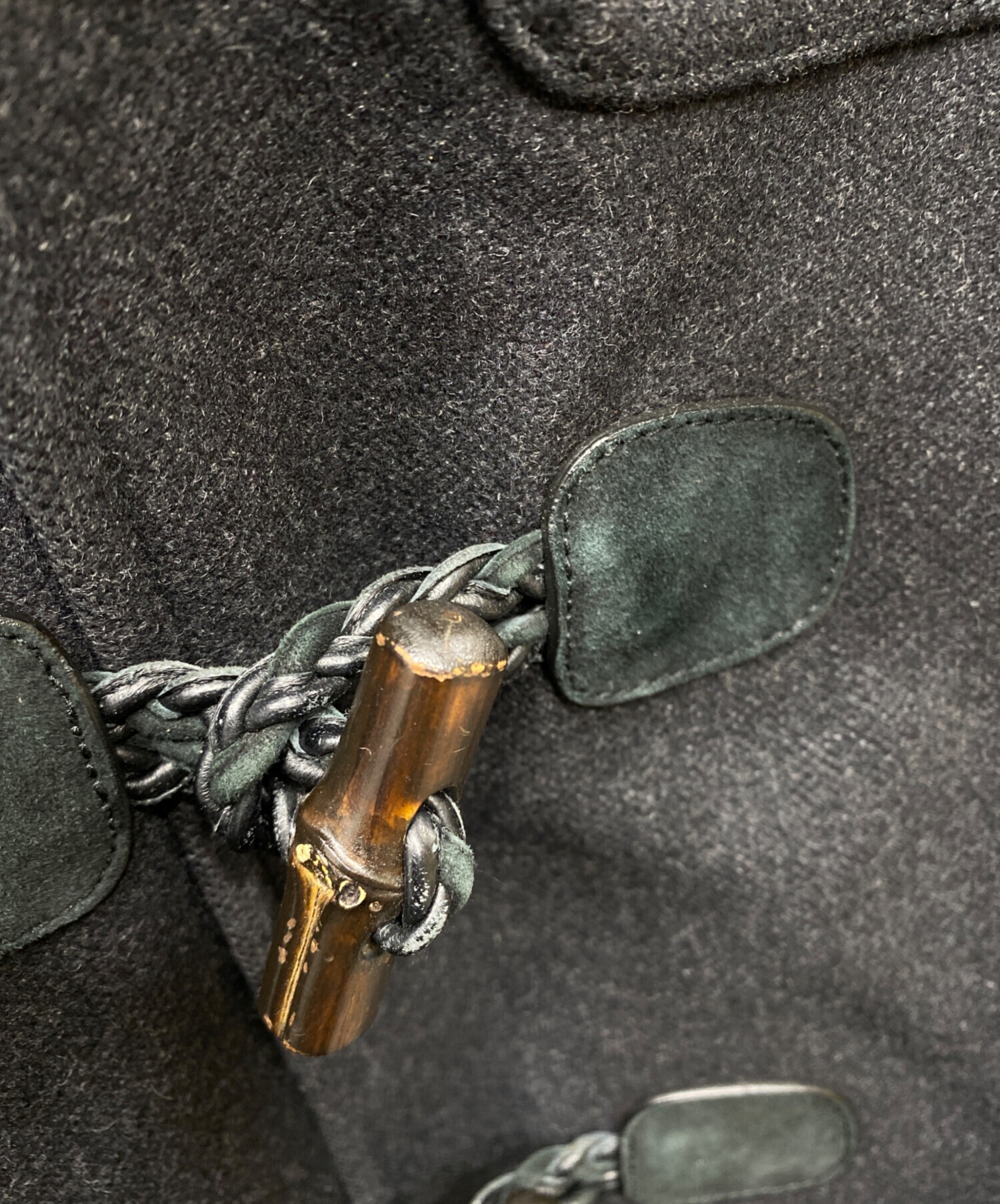 GUCCI ブラック ダッフルコート フード付き GUCCI ブラック ダッフルコート フード付き GUCCI ブラック ダッフル