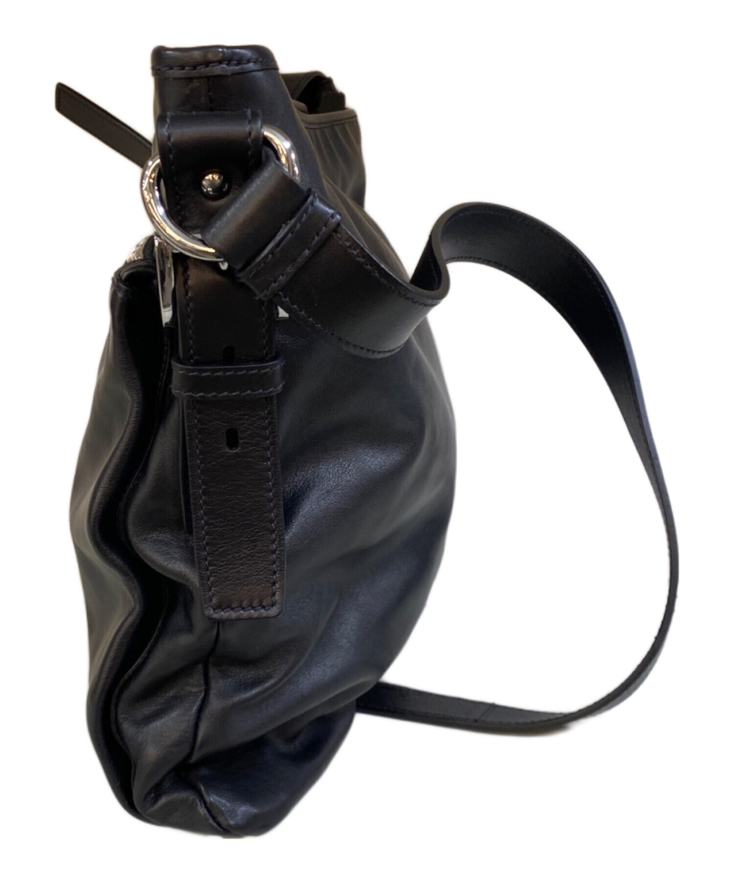中古・古着通販】PRADA (プラダ) レザーショルダーバッグ ブラック 