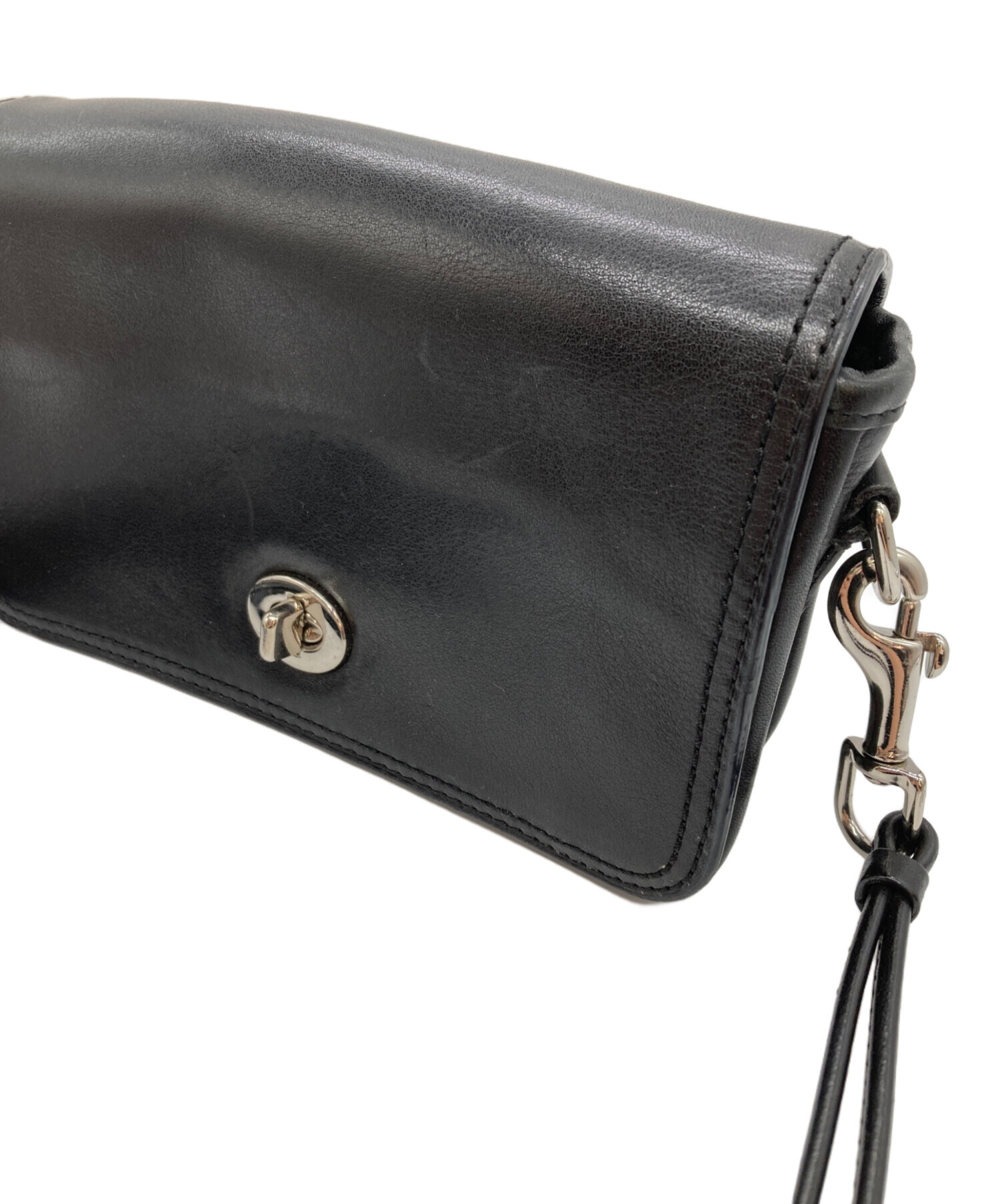 中古・古着通販】COACH (コーチ) タッセル付き レザーターンロック 