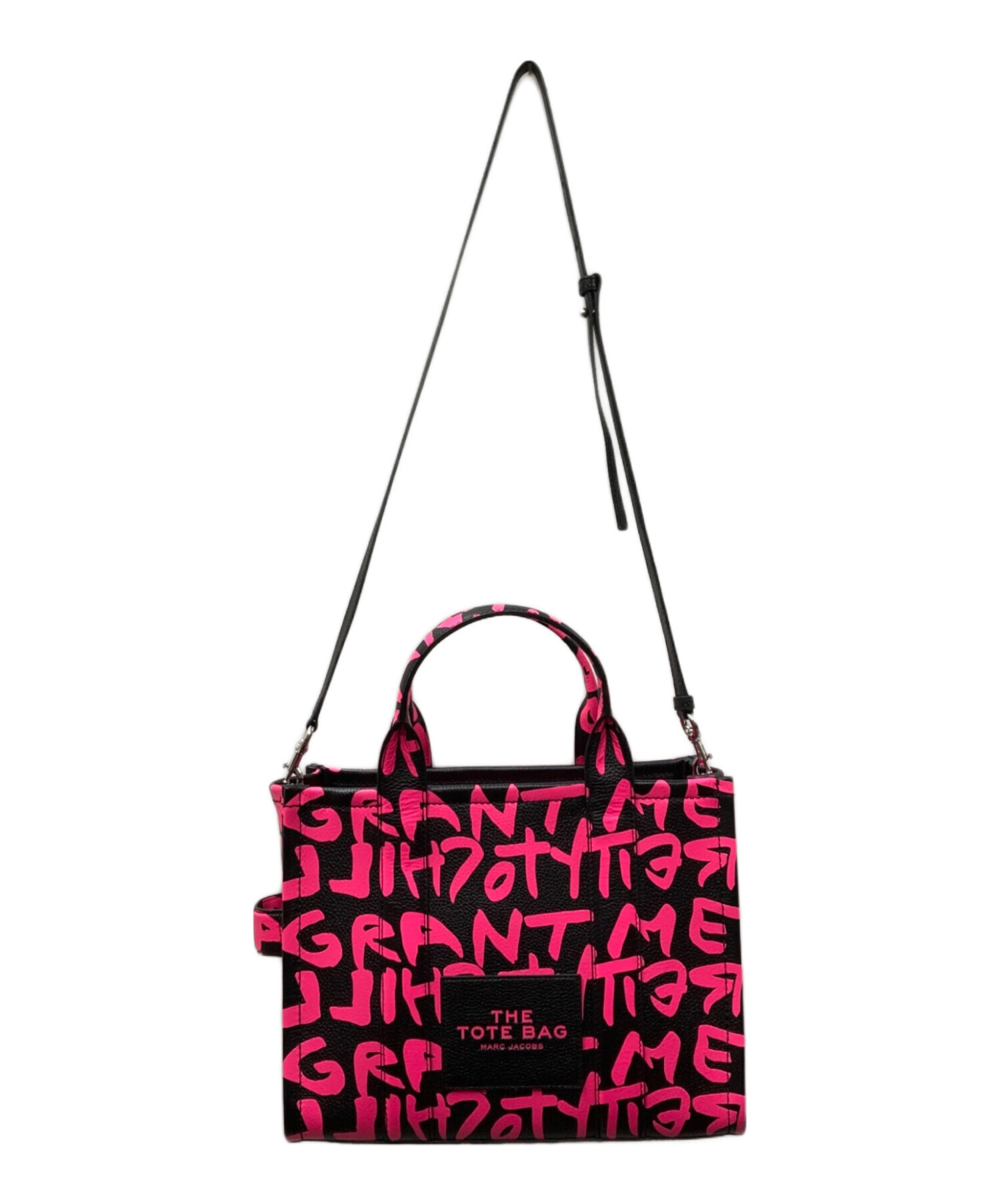 pump Marc by Marc Jacobs マークバイロゴ型押バッグ メンズにも大人気 Marc Jacobs ロゴ クロスボディーユニセックス (MARC