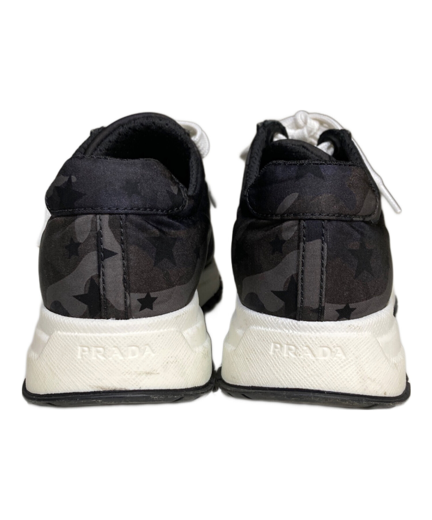 中古・古着通販】PRADA (プラダ) ローカットスニーカー グレー 