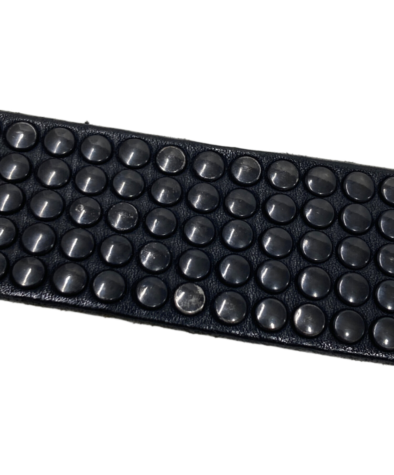 中古・古着通販】htc (エイチティーシー) 5連スタッズベルト ブラック