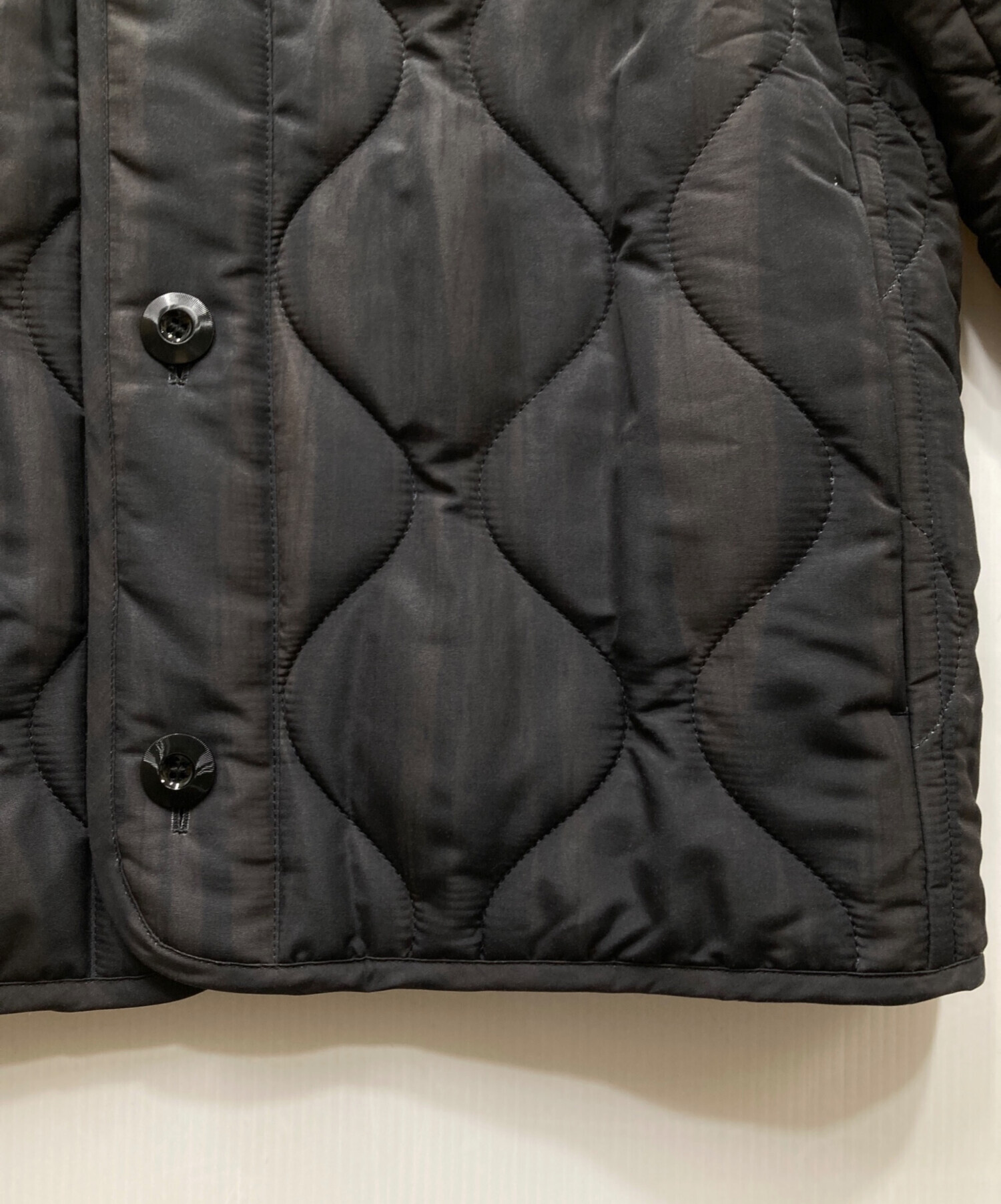 OAMC オリーブ キルティングジャケット S OAMC (オーエーエムシー) COMBAT LINER キルティングジャケット ブラック サイズ:S