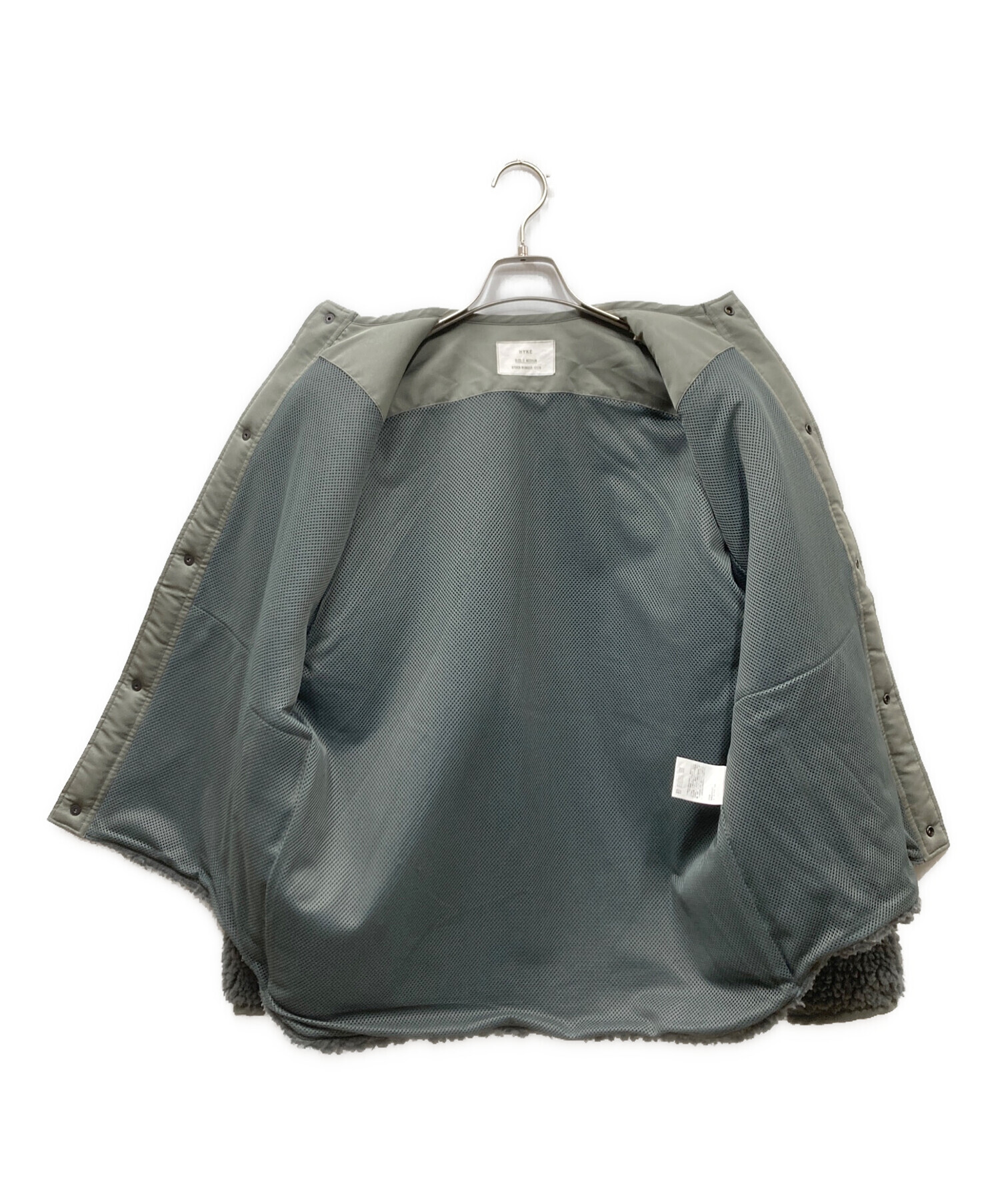 中古・古着通販】HYKE (ハイク) 23AW ボアジャケット カーキ 中古・古着通販】HYKE (ハイク) 23AW ボアジャケット カーキ