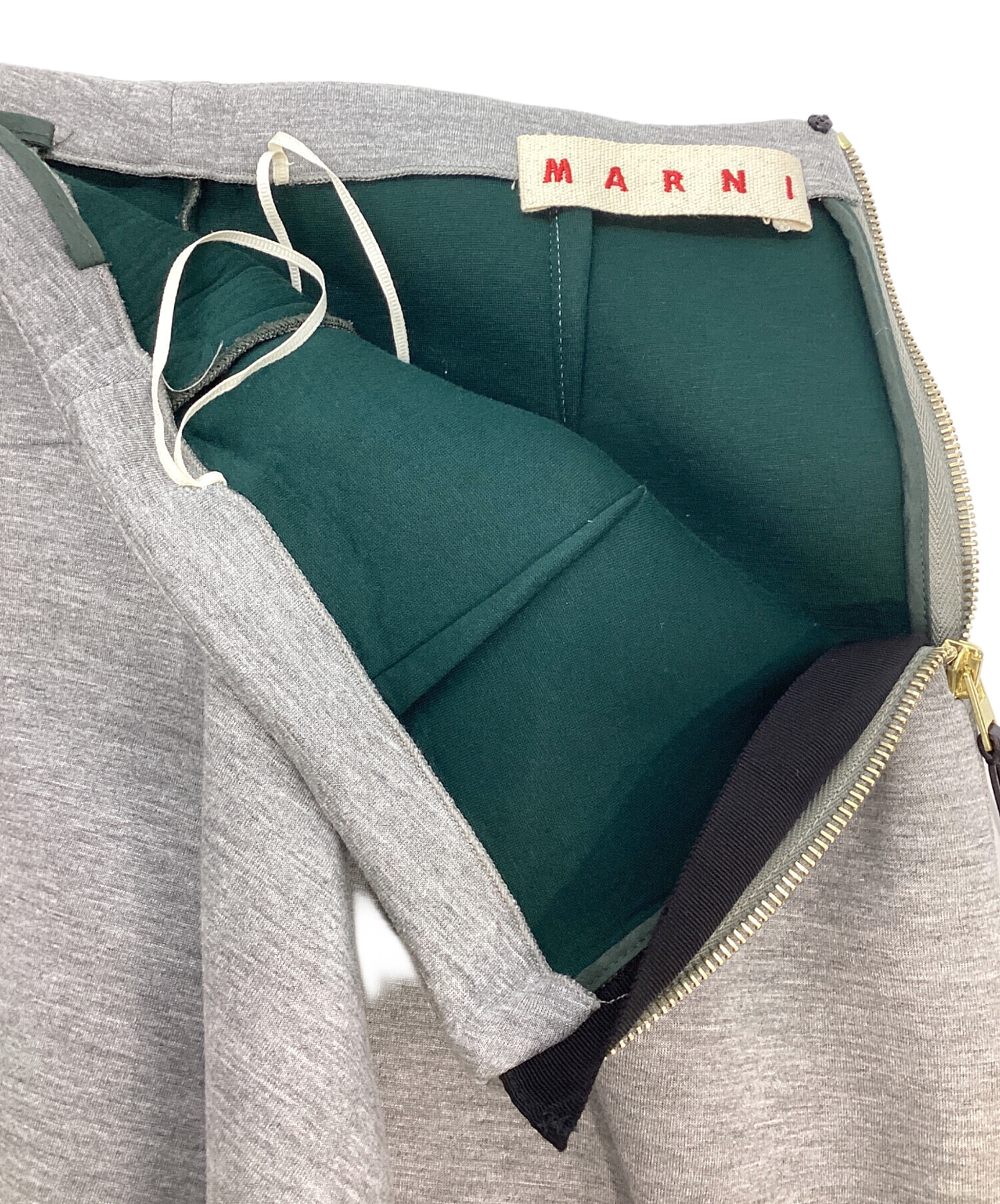 MARNI / マルニ | アシンメトリー プリーツ カットソー | 40 | グレー | レディース マルニ(MARNI)マルニ アシンメトリー ランダムプリーツ プルオーバー